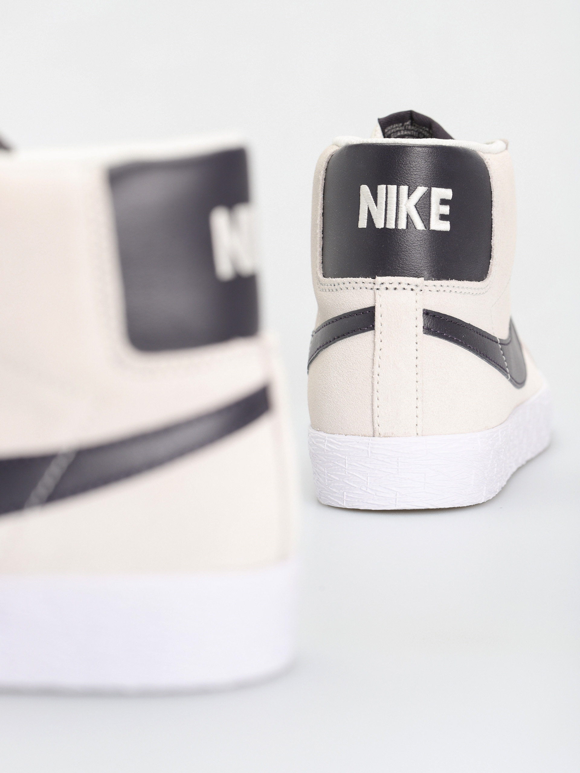 Boty Nike SB Zoom Blazer Mid (phantom/cave purple phantom white)