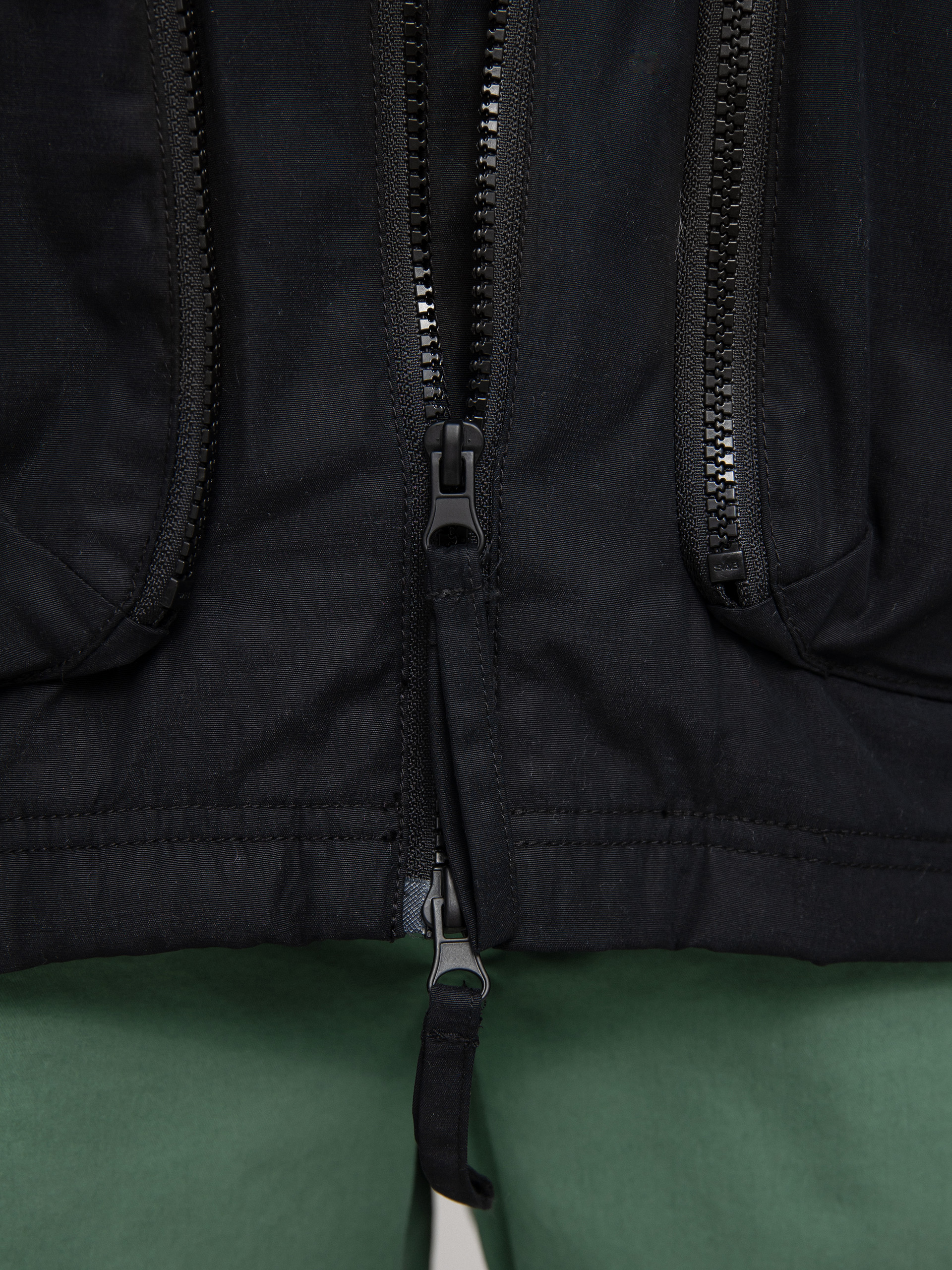 Bunda DC Tactful (black)