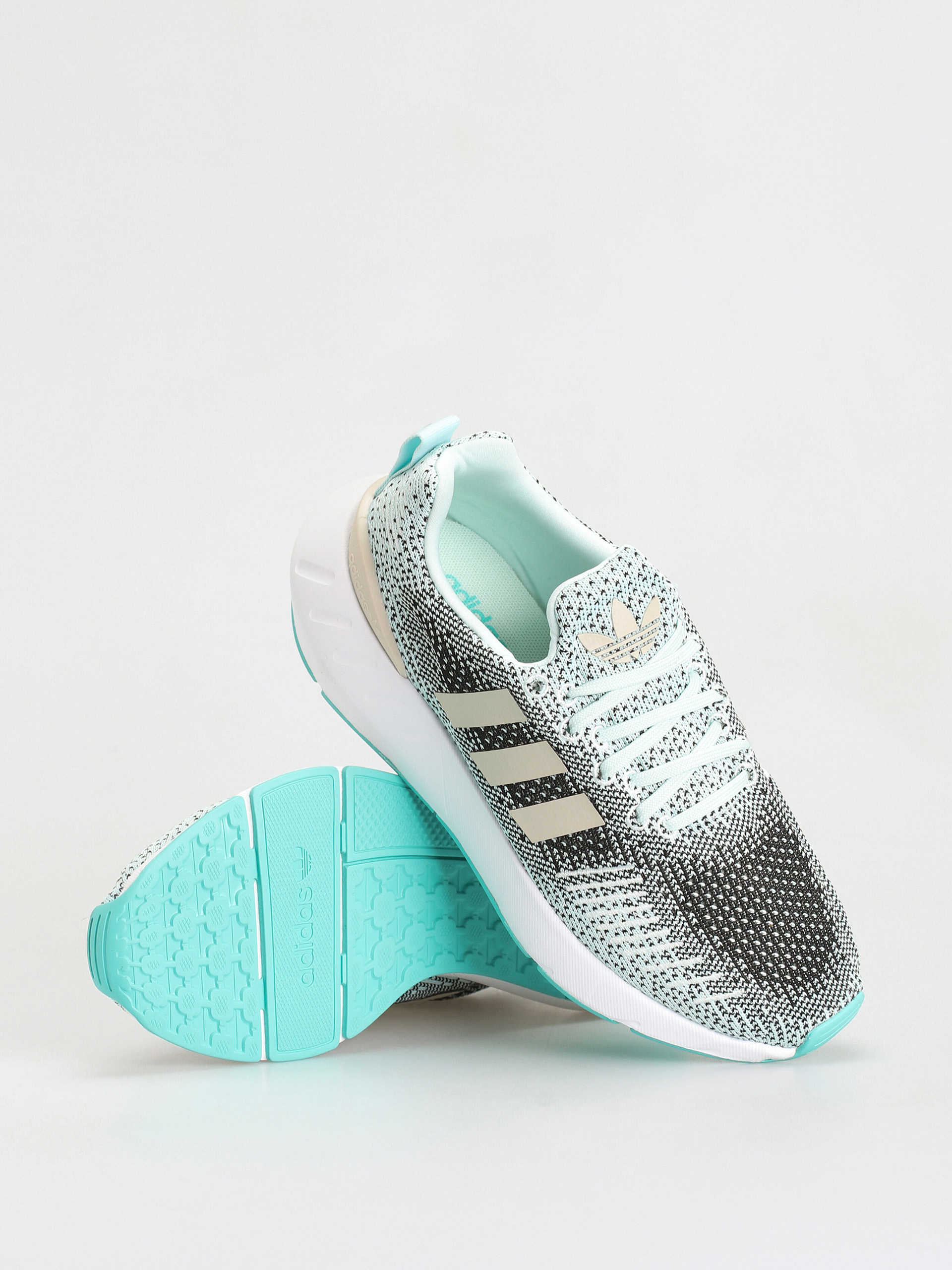 Boty adidas Originals Swift Run 22 W Wmn (halmin/alumin/minrus)