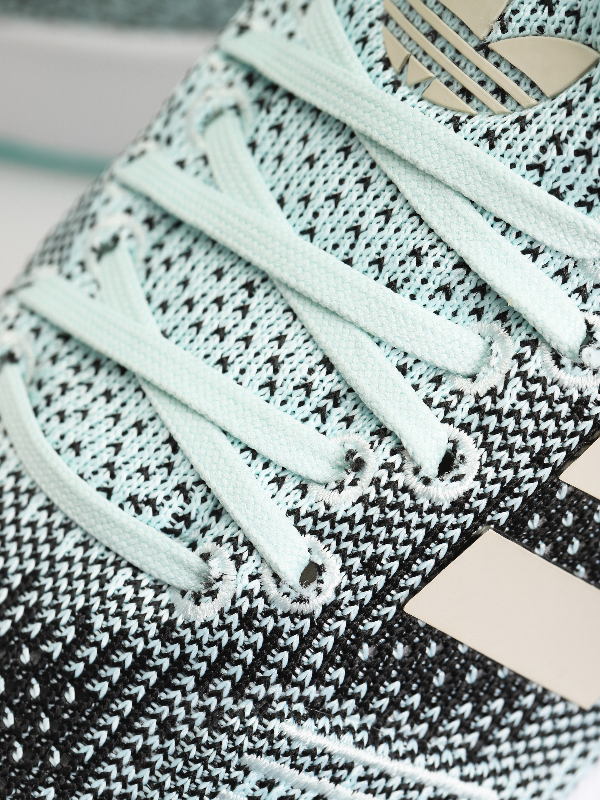 Boty adidas Originals Swift Run 22 W Wmn (halmin/alumin/minrus)