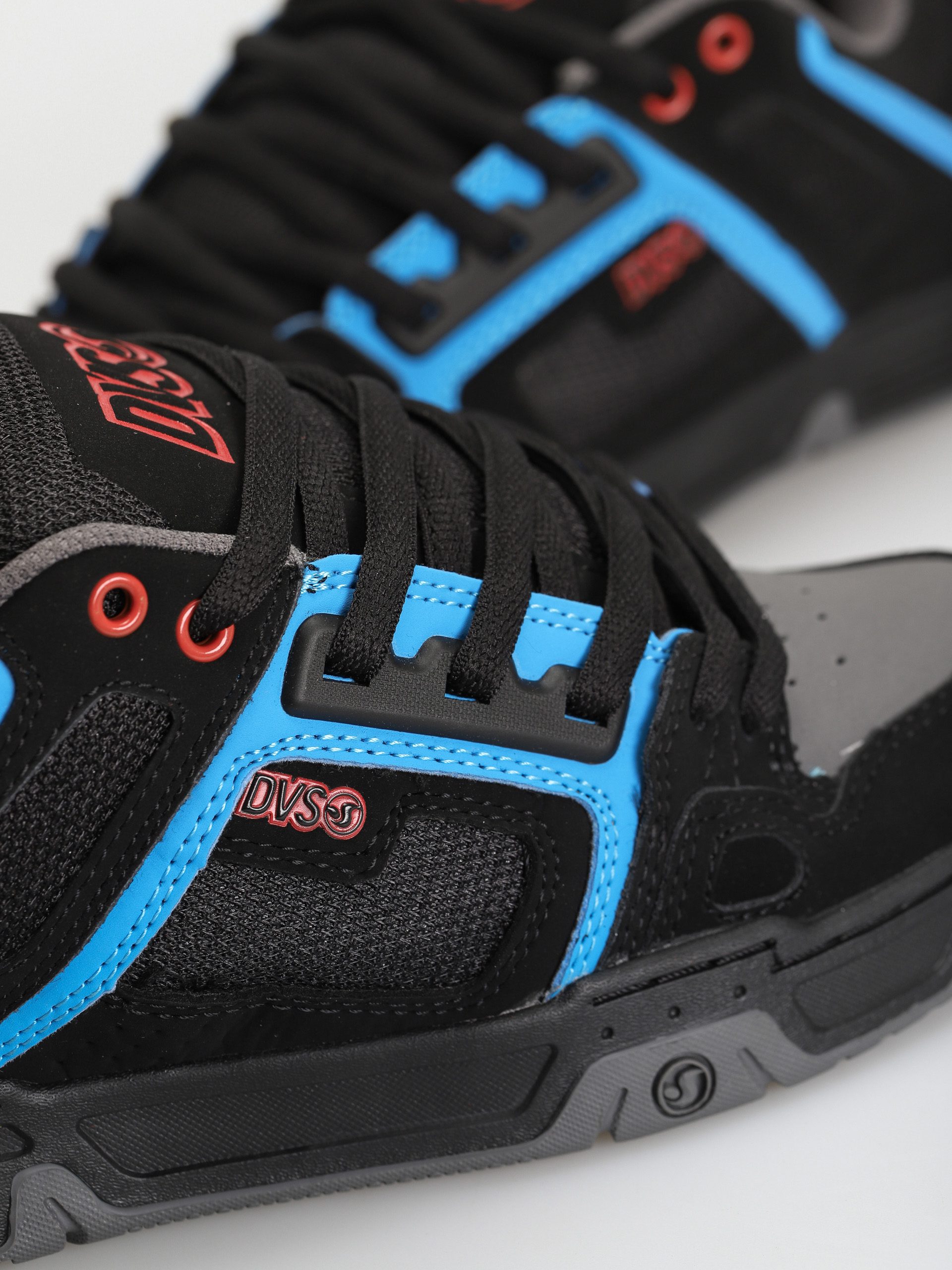 Boty DVS Comanche (black blue red nubuck)
