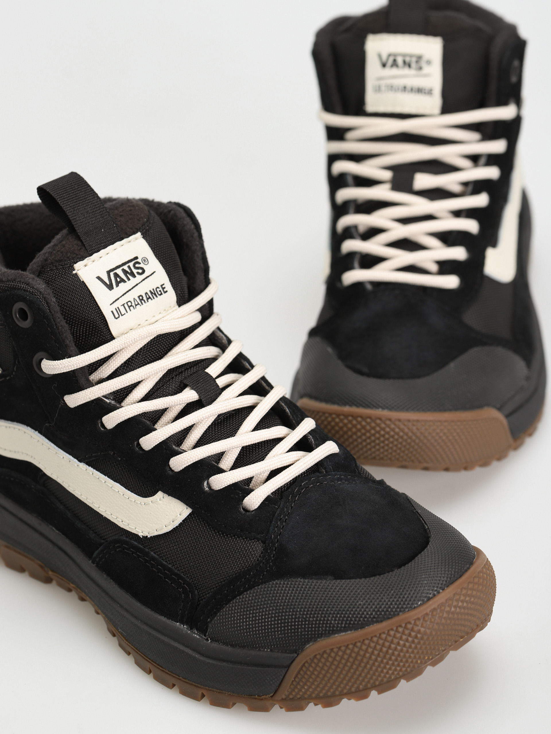 Boty Vans Ultrarange Exo Hi MTE 1 (black/classic gum)