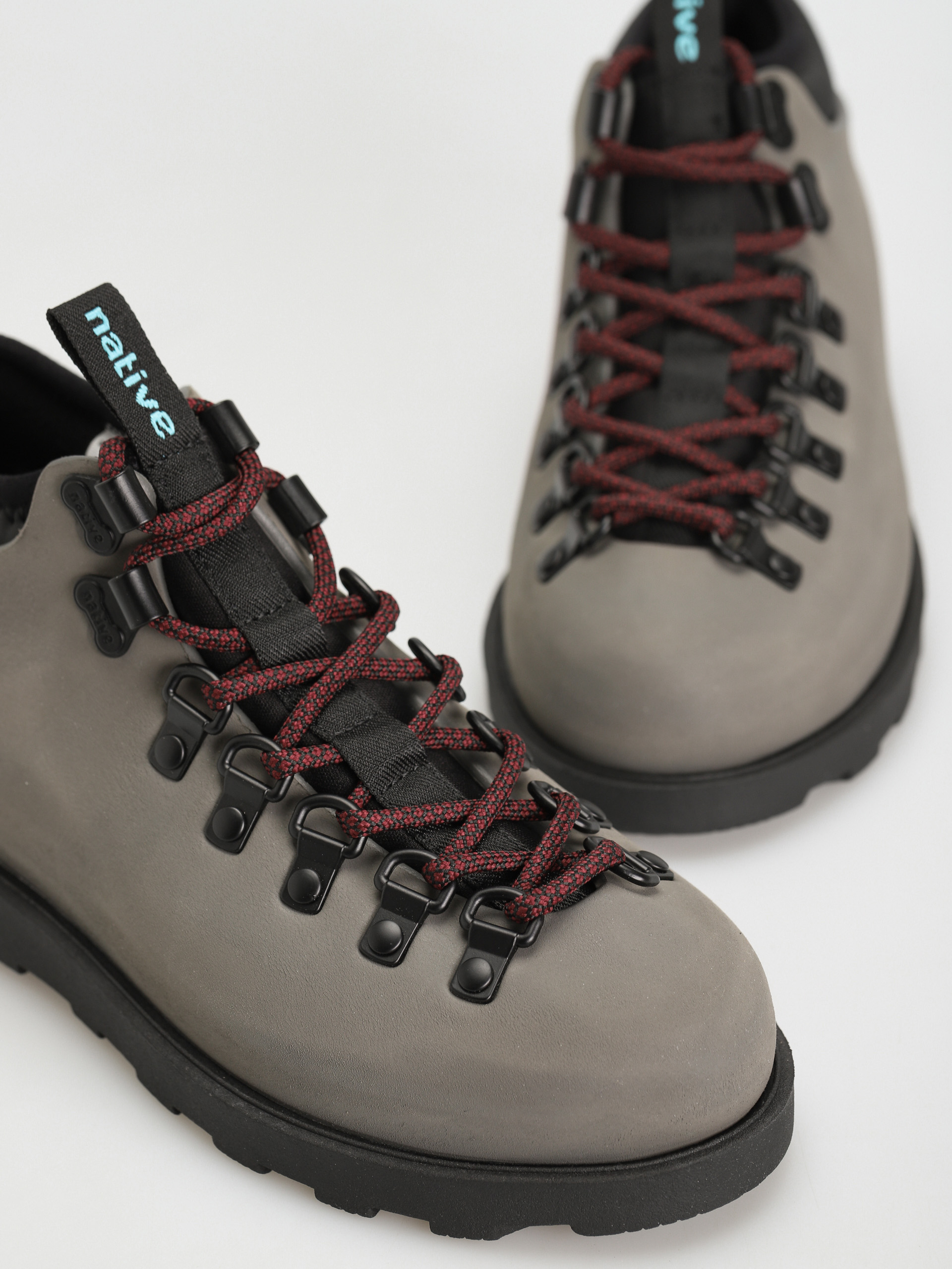 Zimní boty Native Fitzsimmons Citylite (full metal grey/jiffy black/tart red laces)