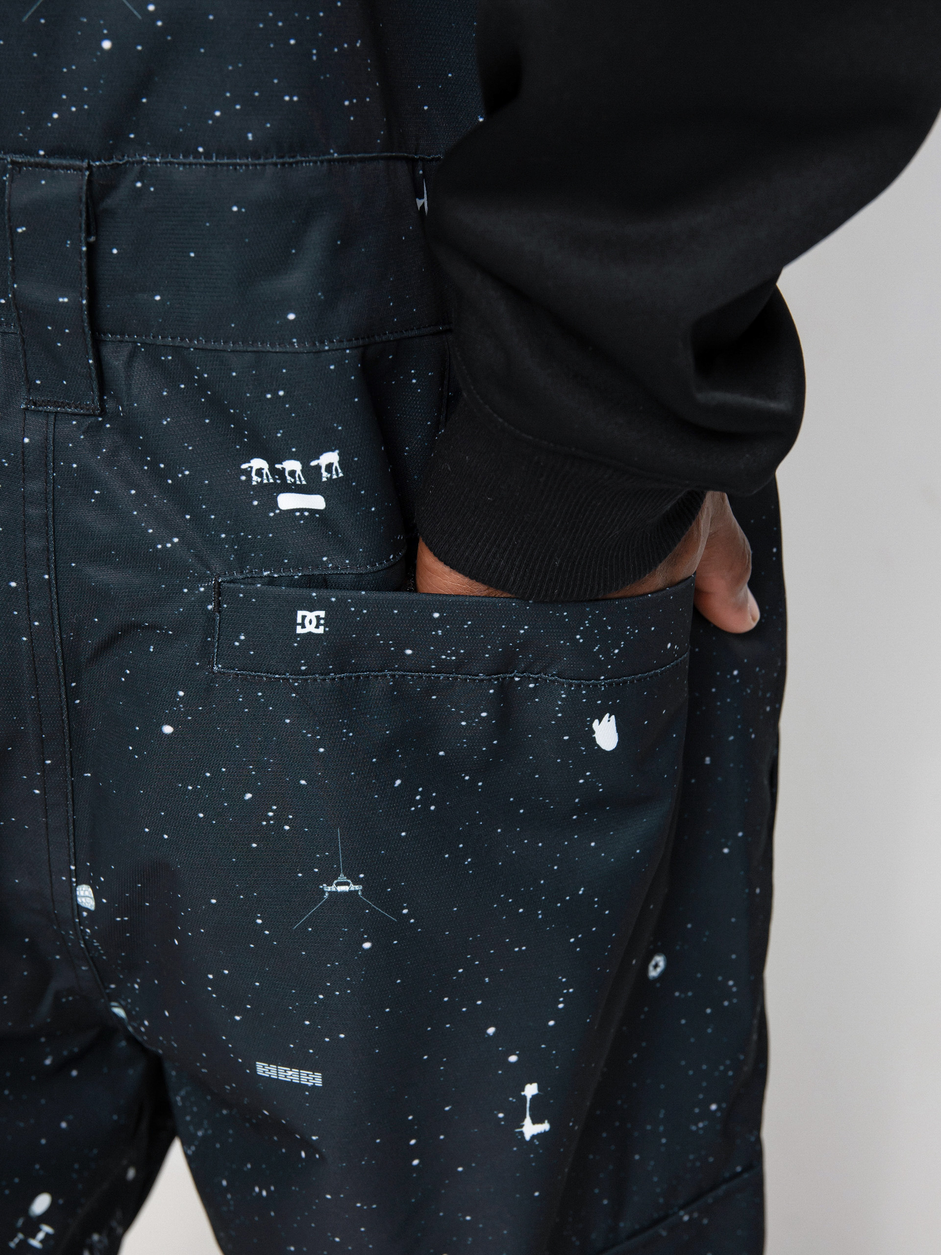 Pánské Snowboardové kalhoty  DC X Star Wars Docile Bib (black/yellow)