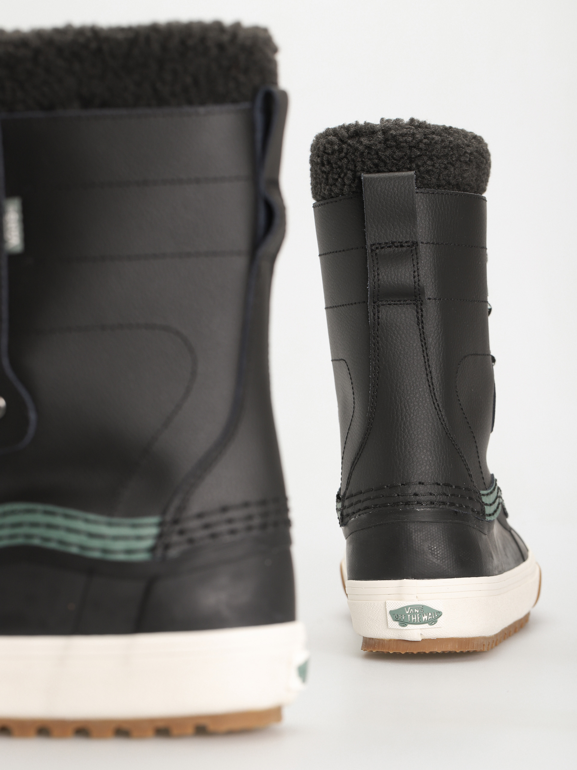 Zimní boty Vans Standard Snow MTE (black/duck green)