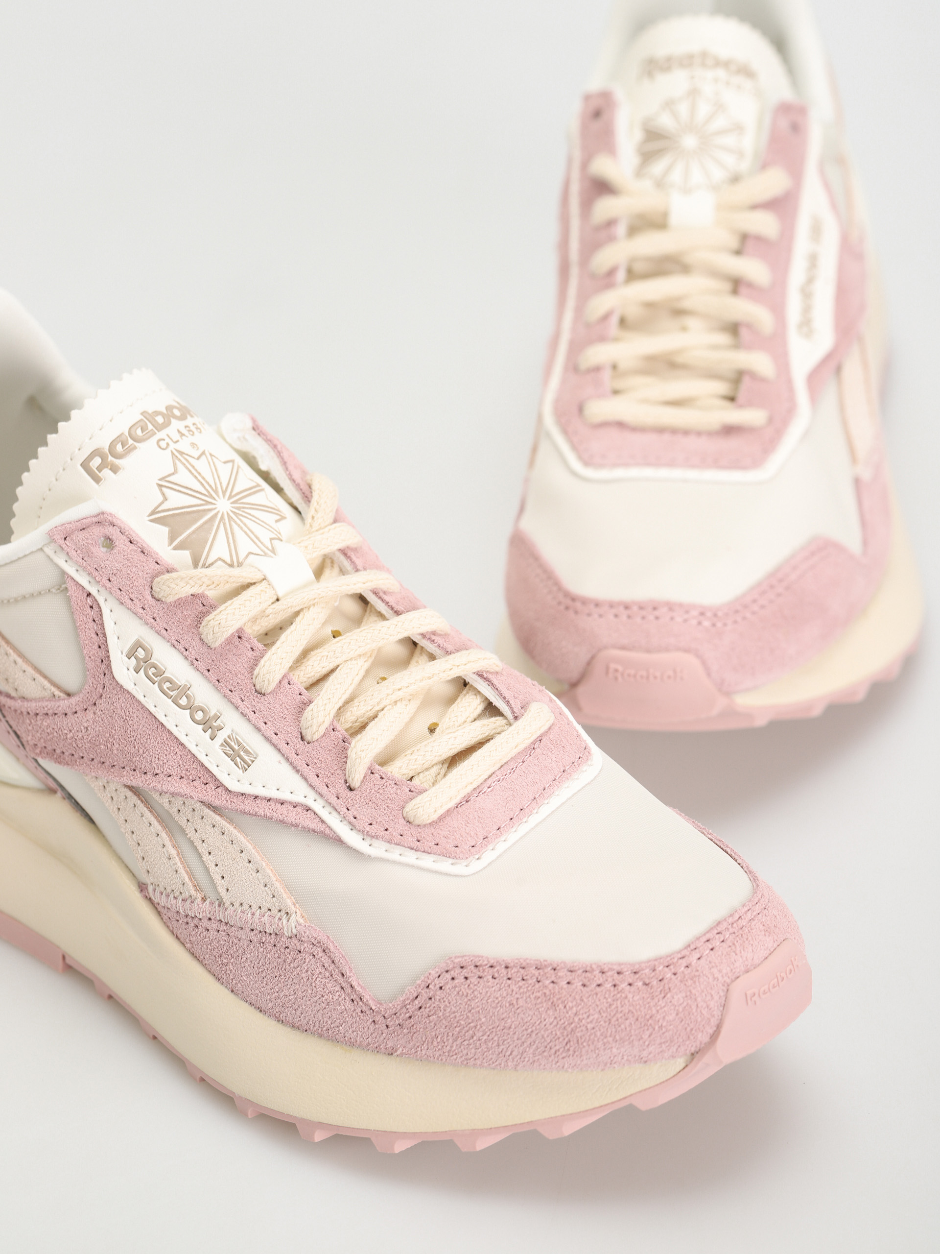 Boty Reebok Classic Leather Legacy Wmn (smoros/alabas/chalk)