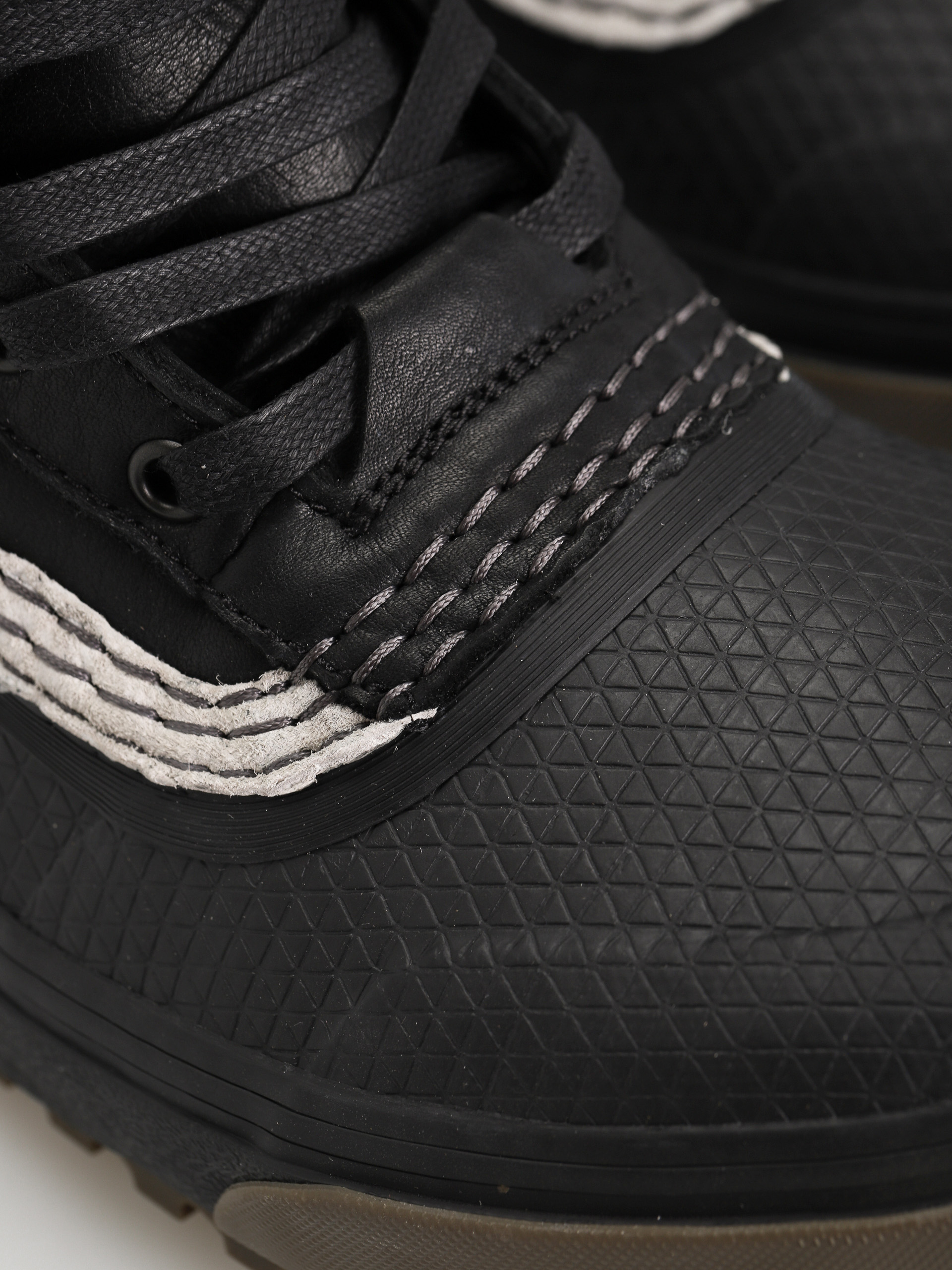 Zimní boty Vans Standard Zip Snow MTE (bryan iguchi black/dark gum)