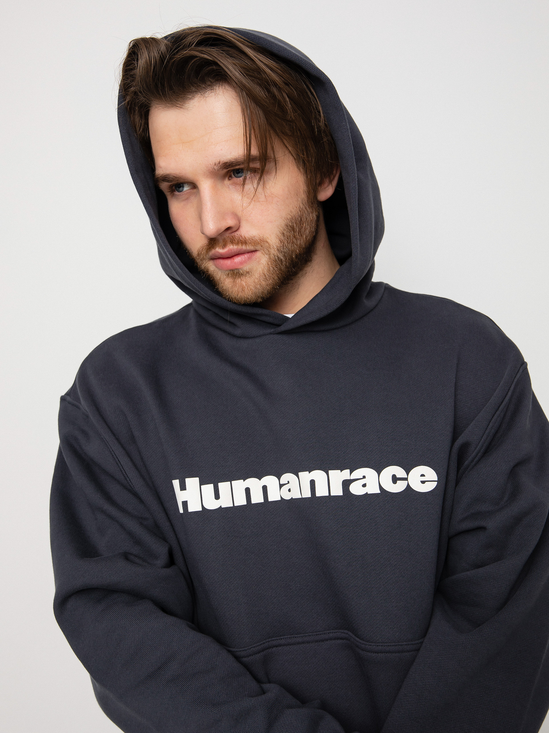 Mikina s kapucí adidas Originals Pharrell Williams Basics HD (ntgrey)