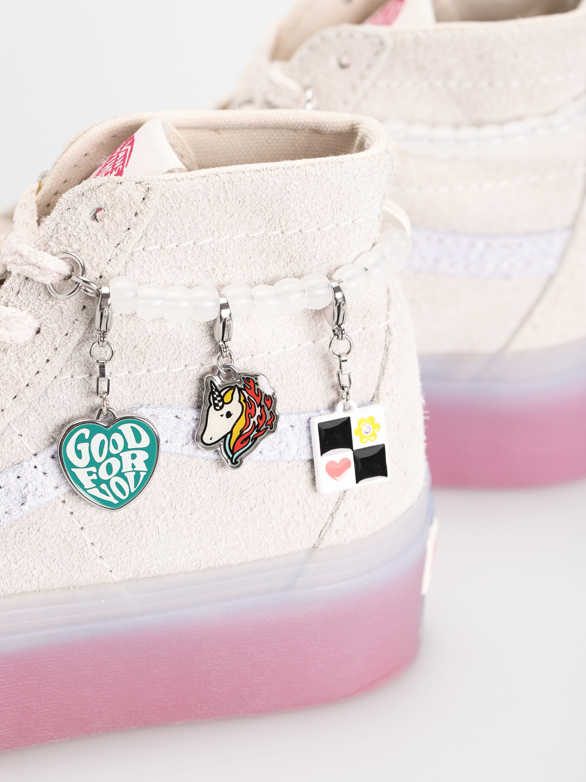 Boty Vans Sk8 Hi Tapered Stackform (ireneisgood multi)