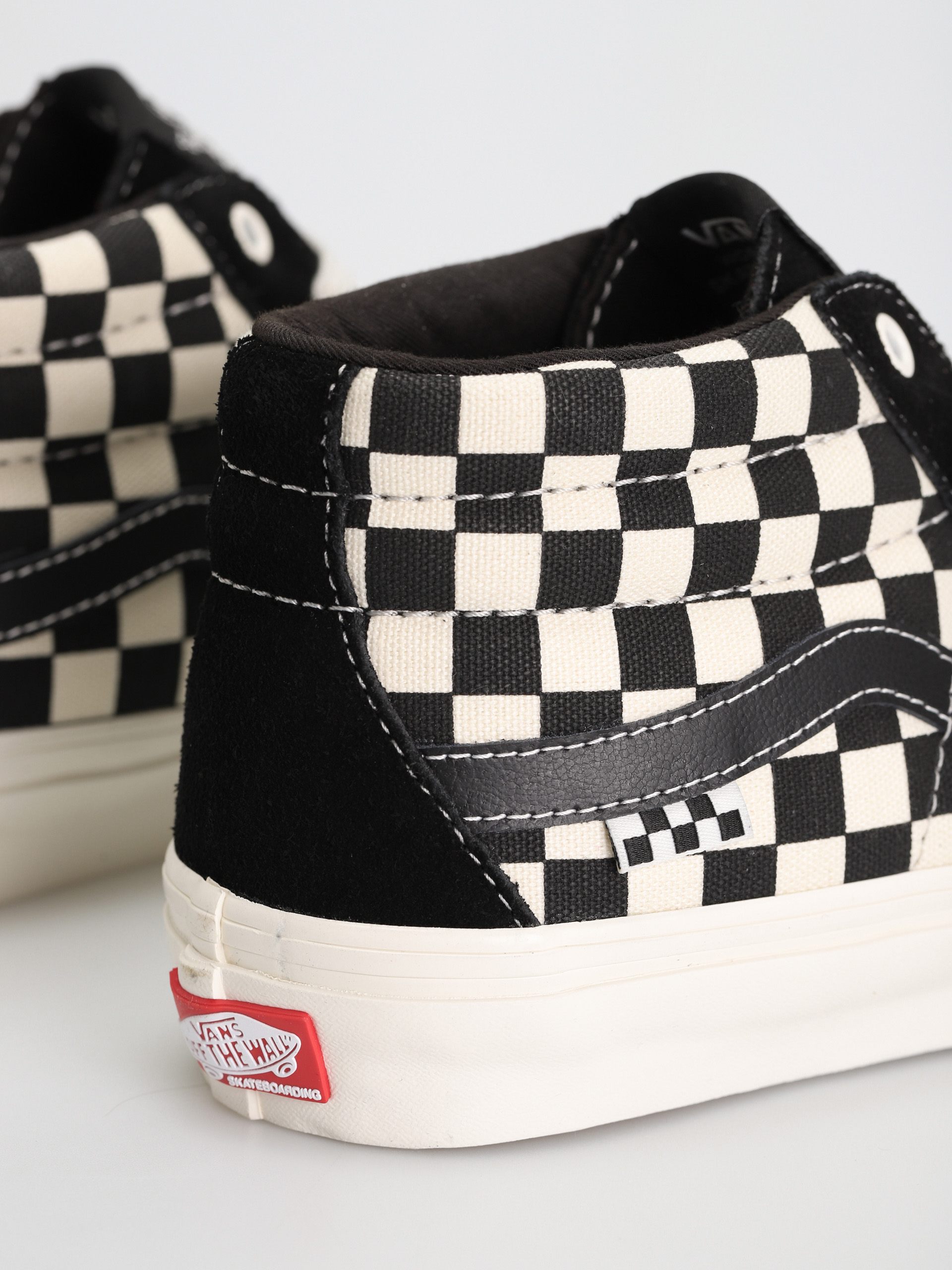 Boty Vans Skate Grosso Mid (checkerboard black/marshmallow)