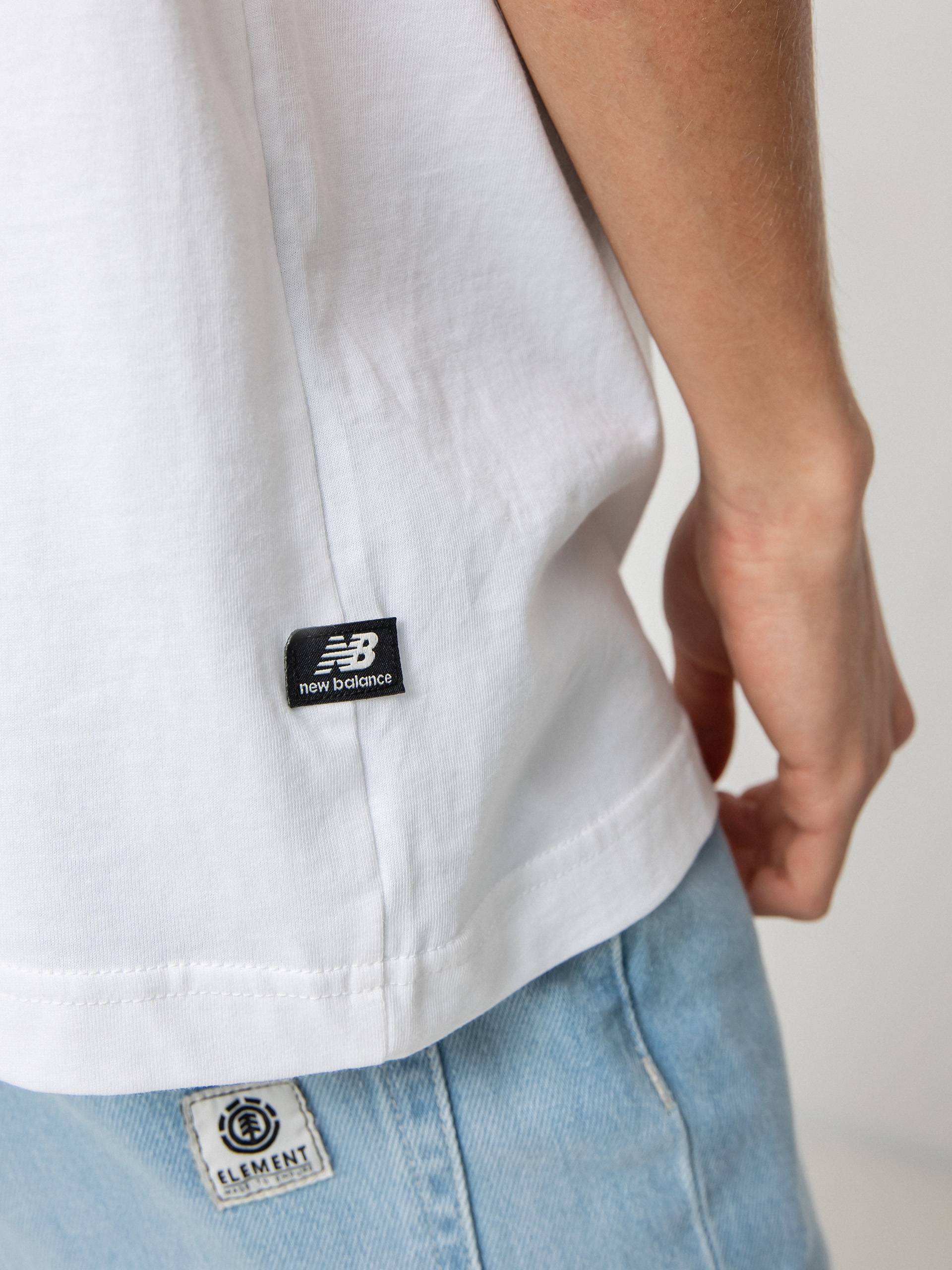 Tričko New Balance Athletics Legacies Rooted (white)