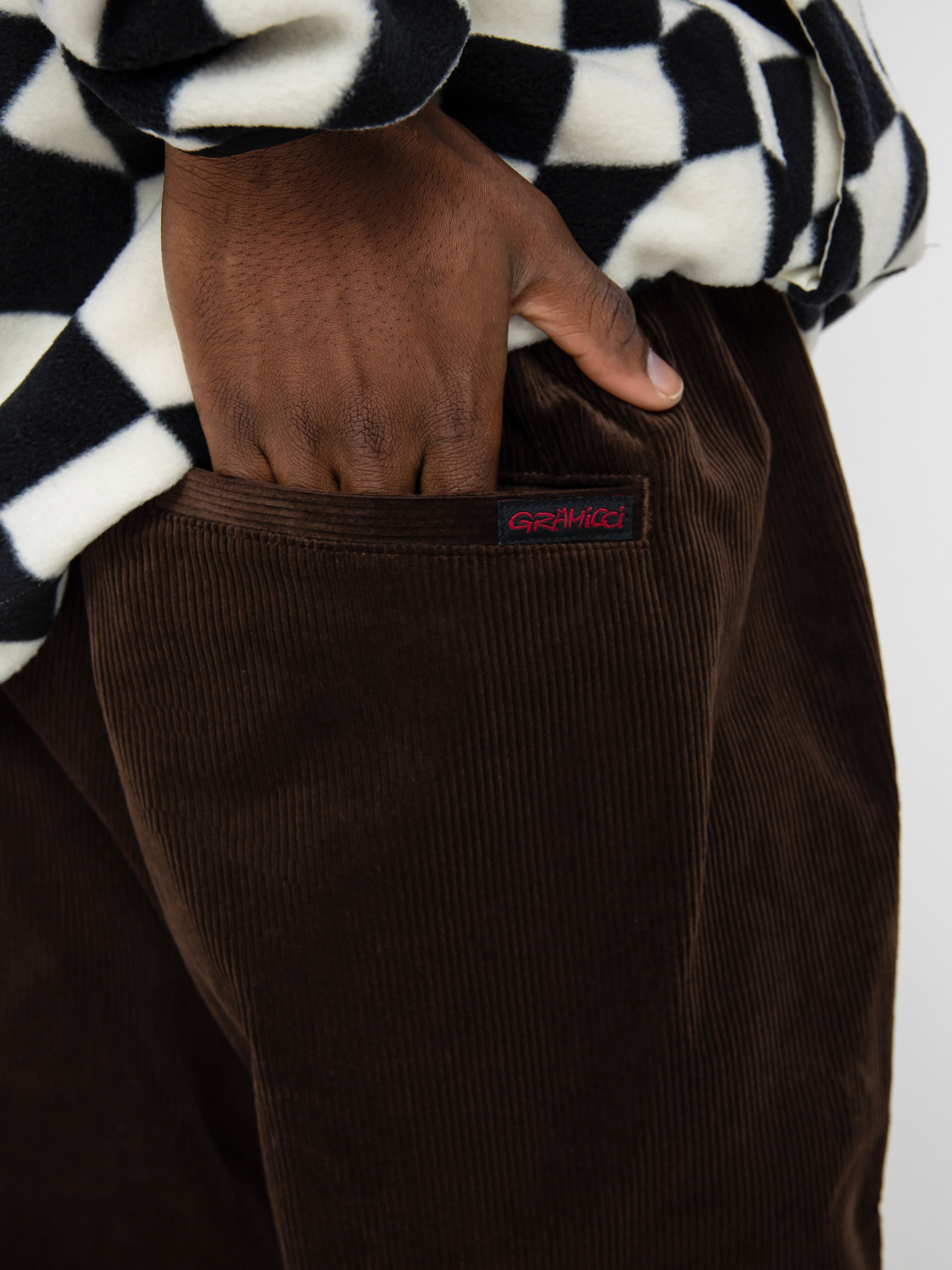 Kalhoty Gramicci Corduroy Loose Tapered (dark brown)