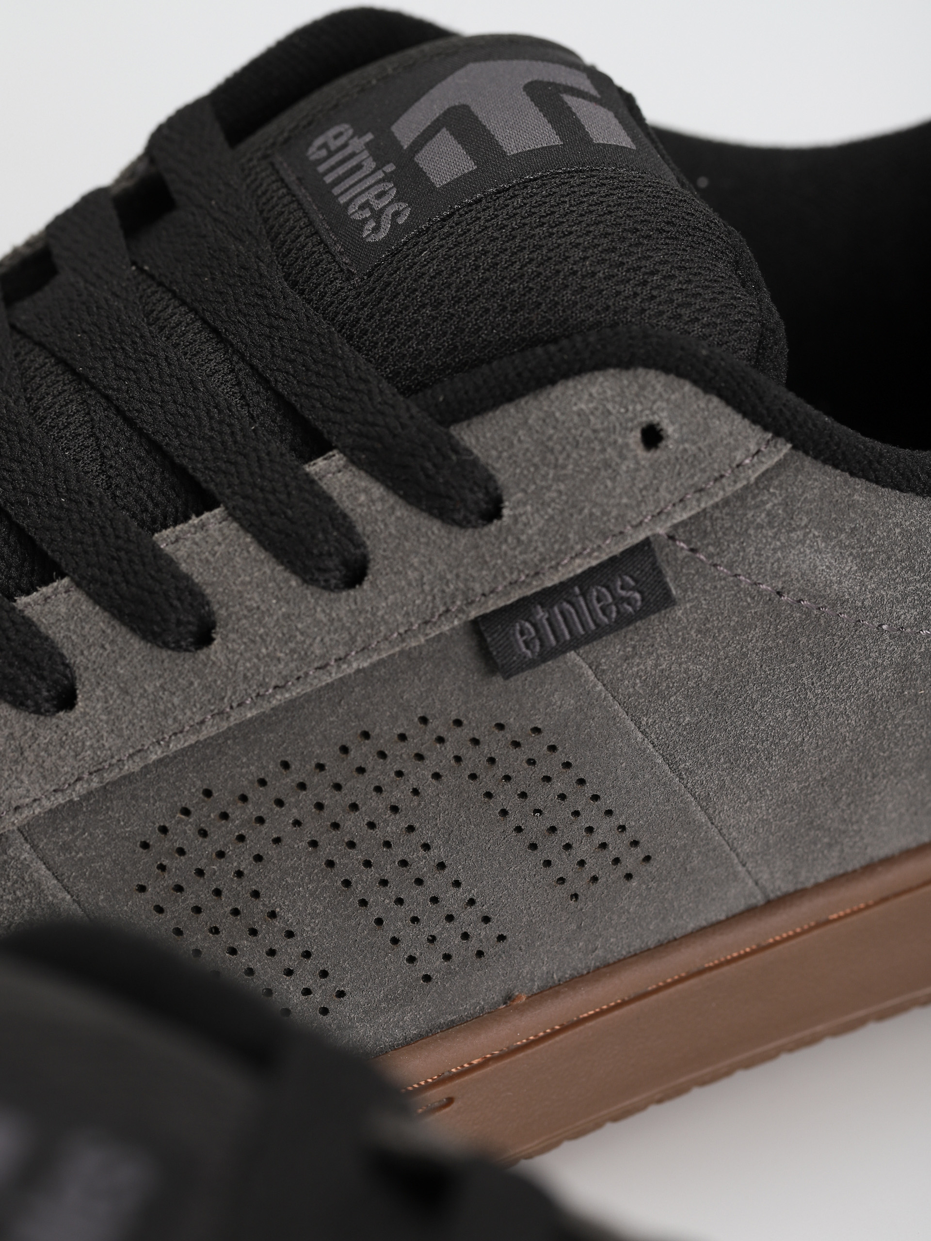 Boty Etnies Kingpin (grey/black/gum)