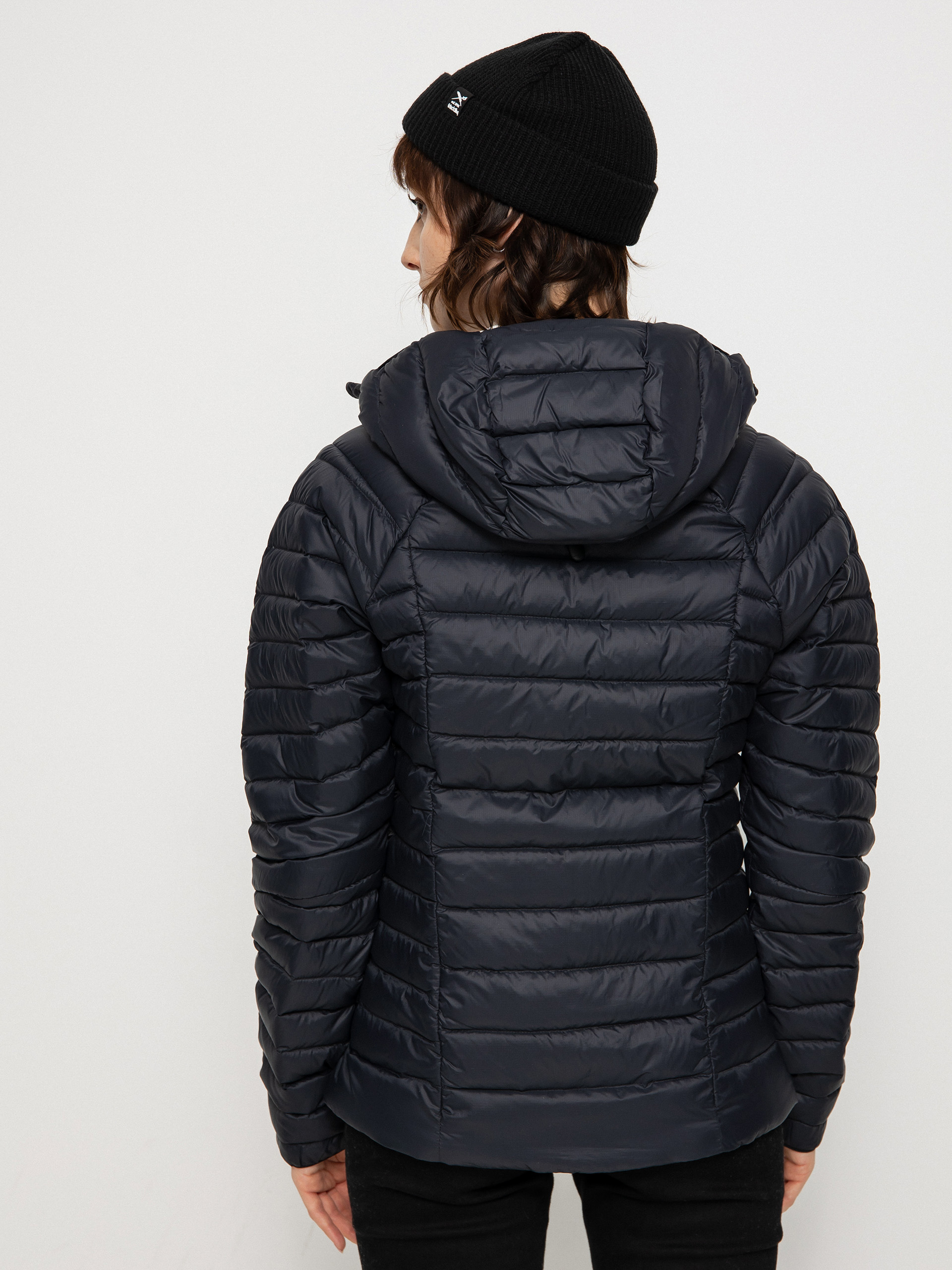 Bunda Patagonia Down Sweater Hoody Wmn (black)