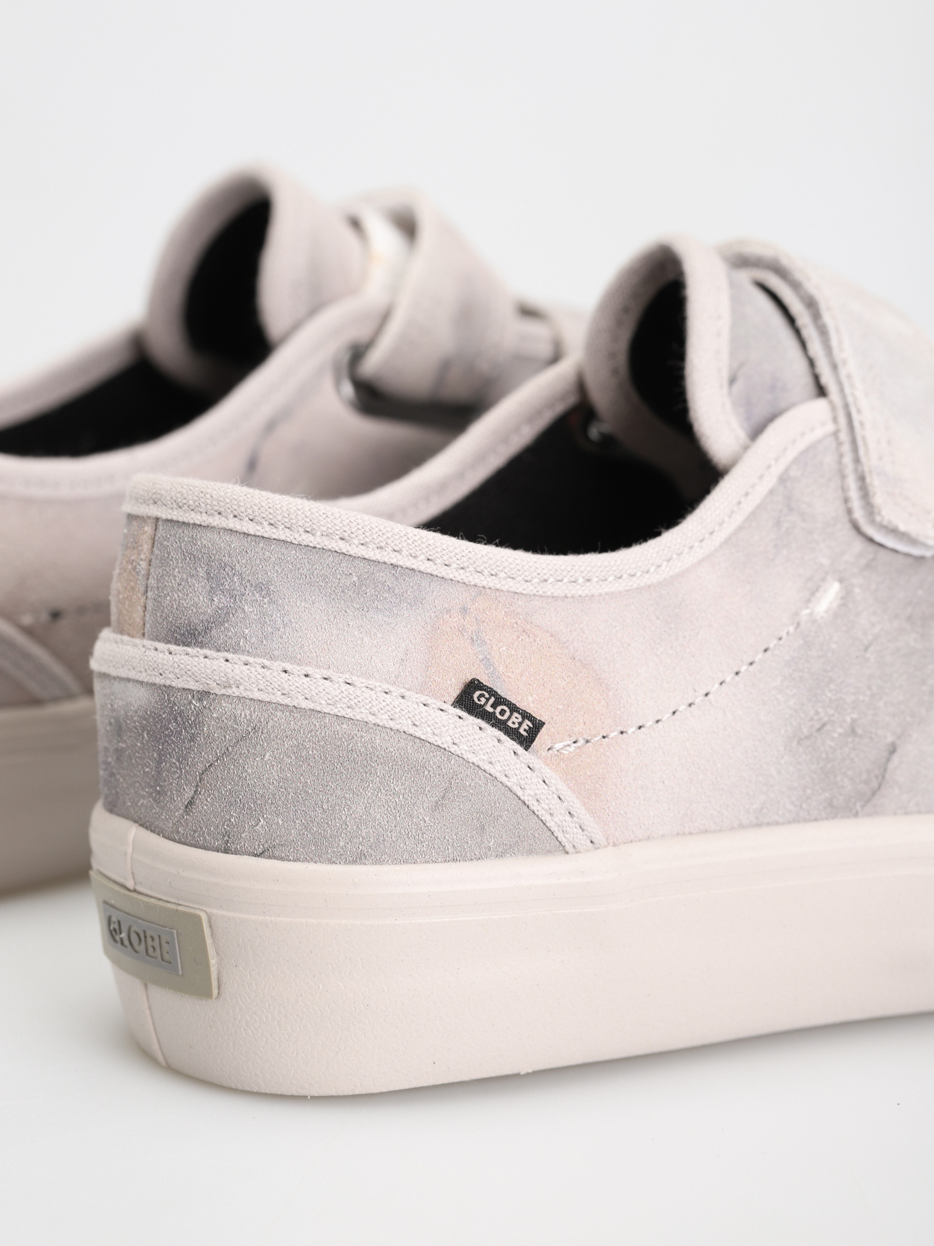 Boty Globe Motley II Strap (grey/smoke)