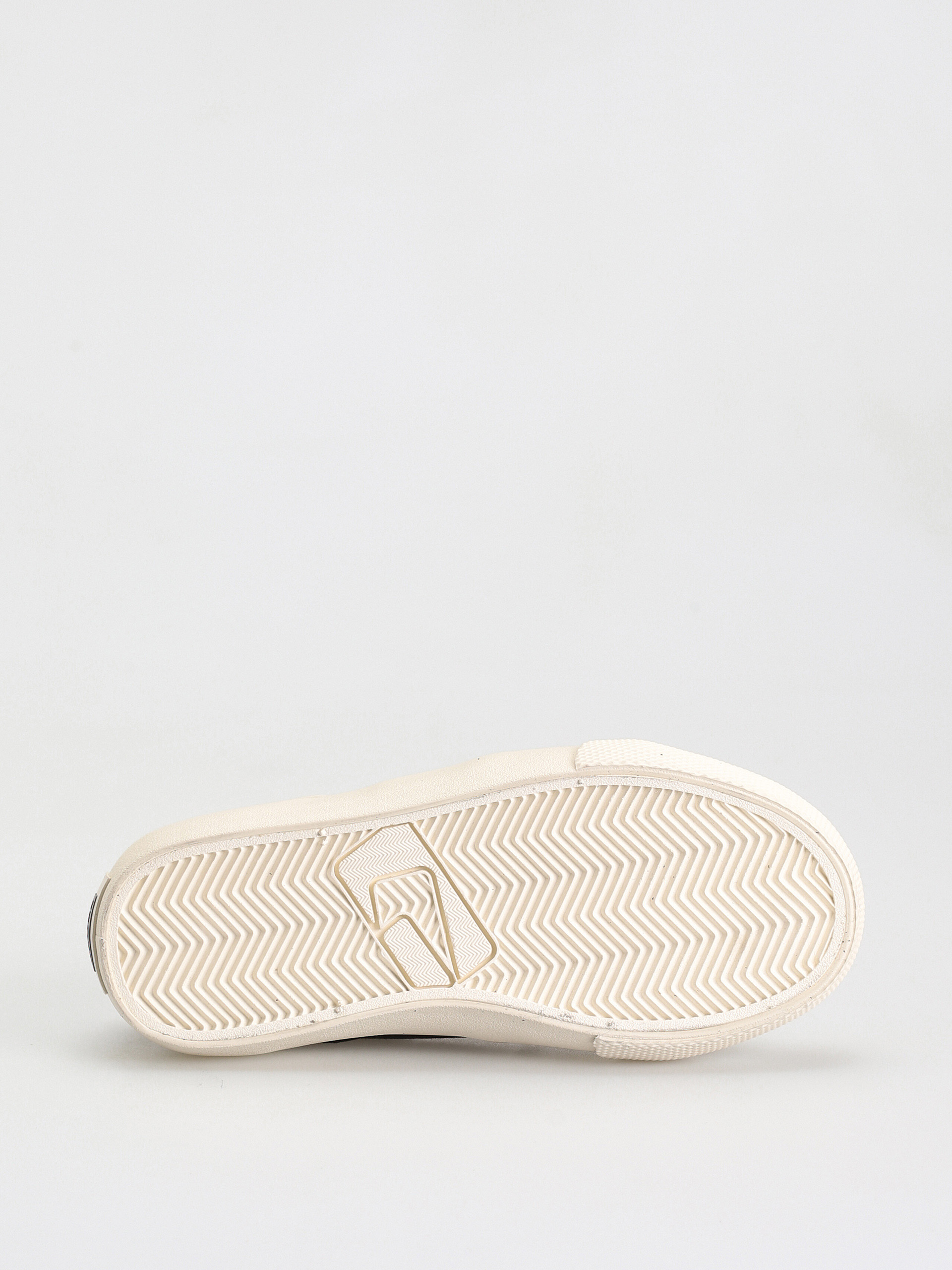 Boty Globe Surplus Kids JR (black/antique)