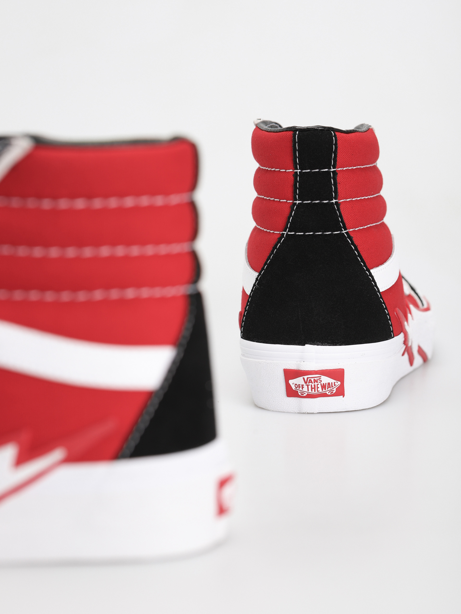Boty Vans Sk8 Hi Bolt (black/red)