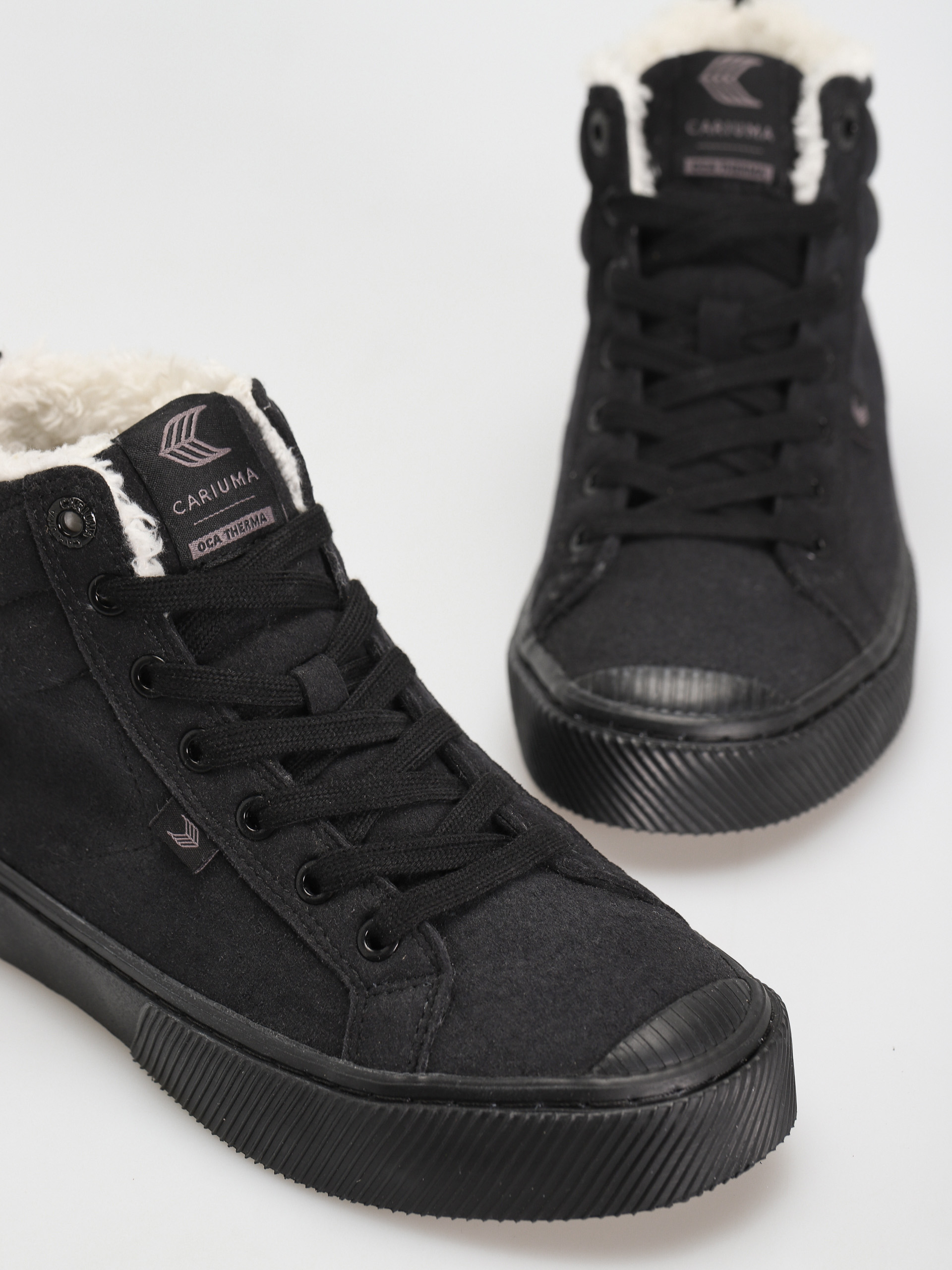 Boty Cariuma Oca High (all black)