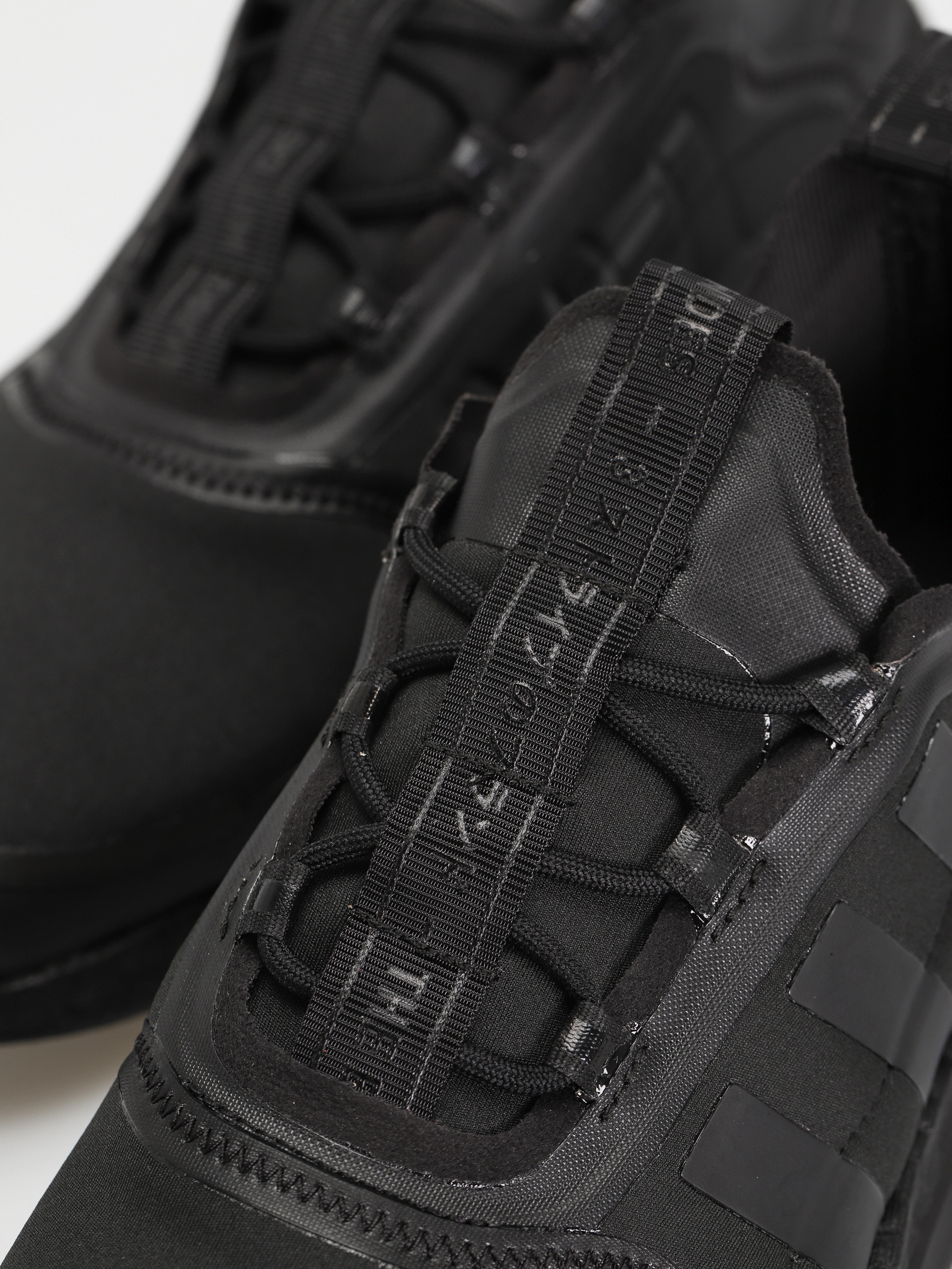 Boty adidas Originals Nmd V3 (cblack/cblack/cblack)