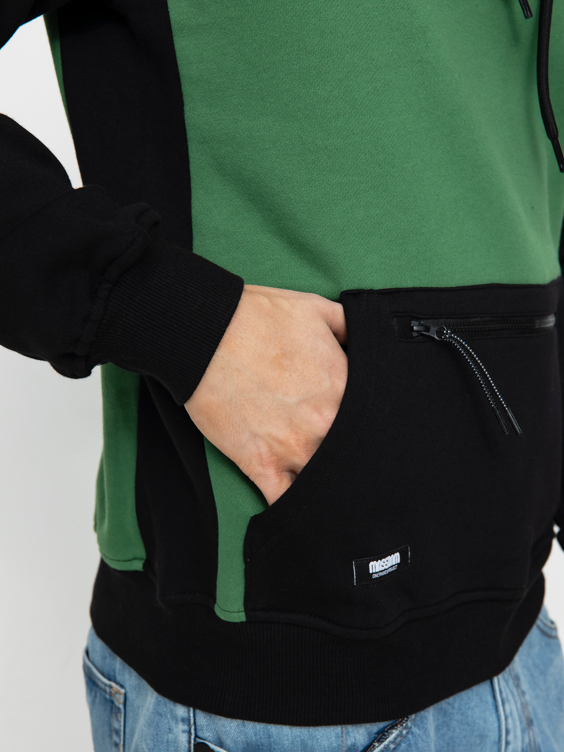 Mikina s kapucí MassDnm Berg HD (black/green)