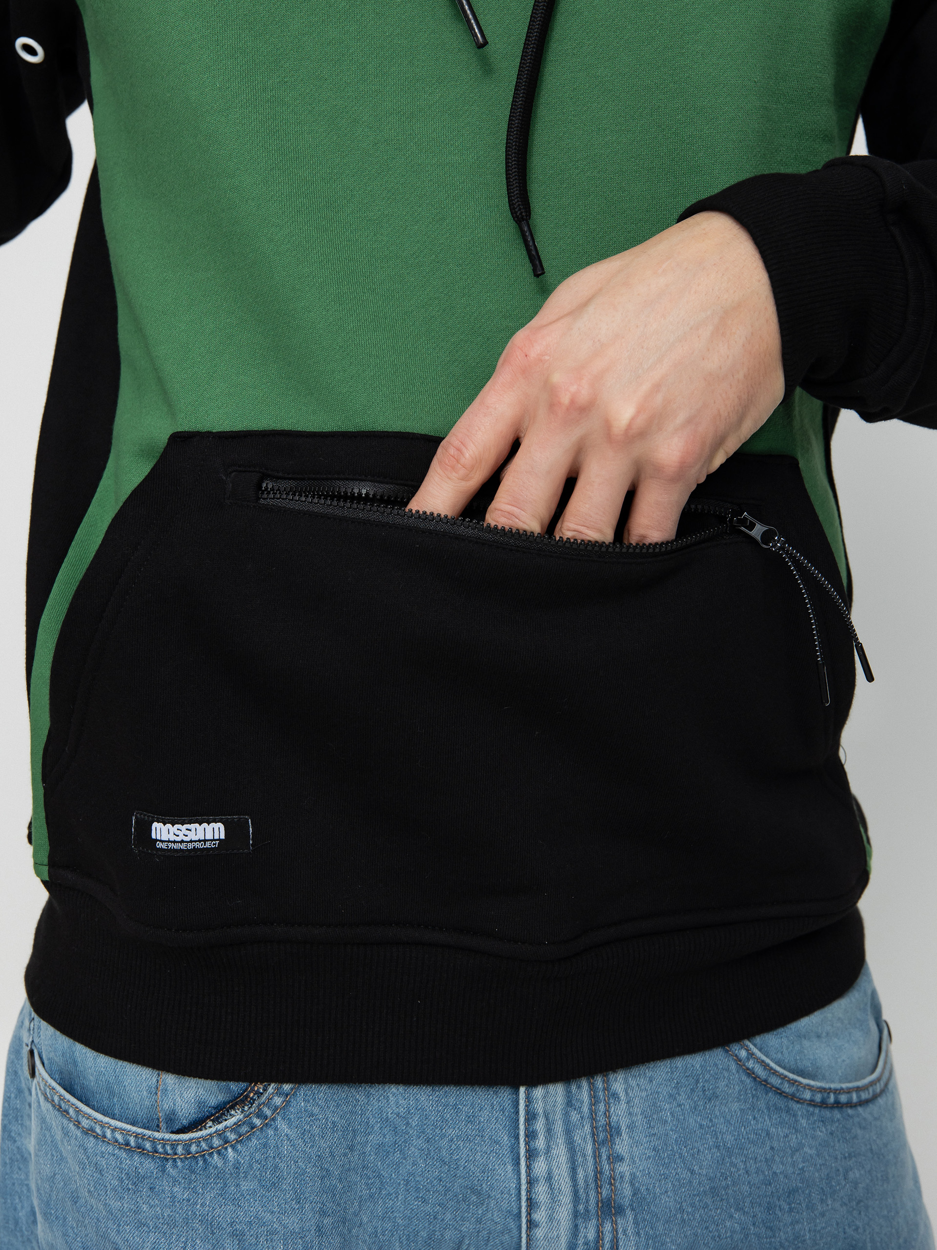 Mikina s kapucí MassDnm Berg HD (black/green)
