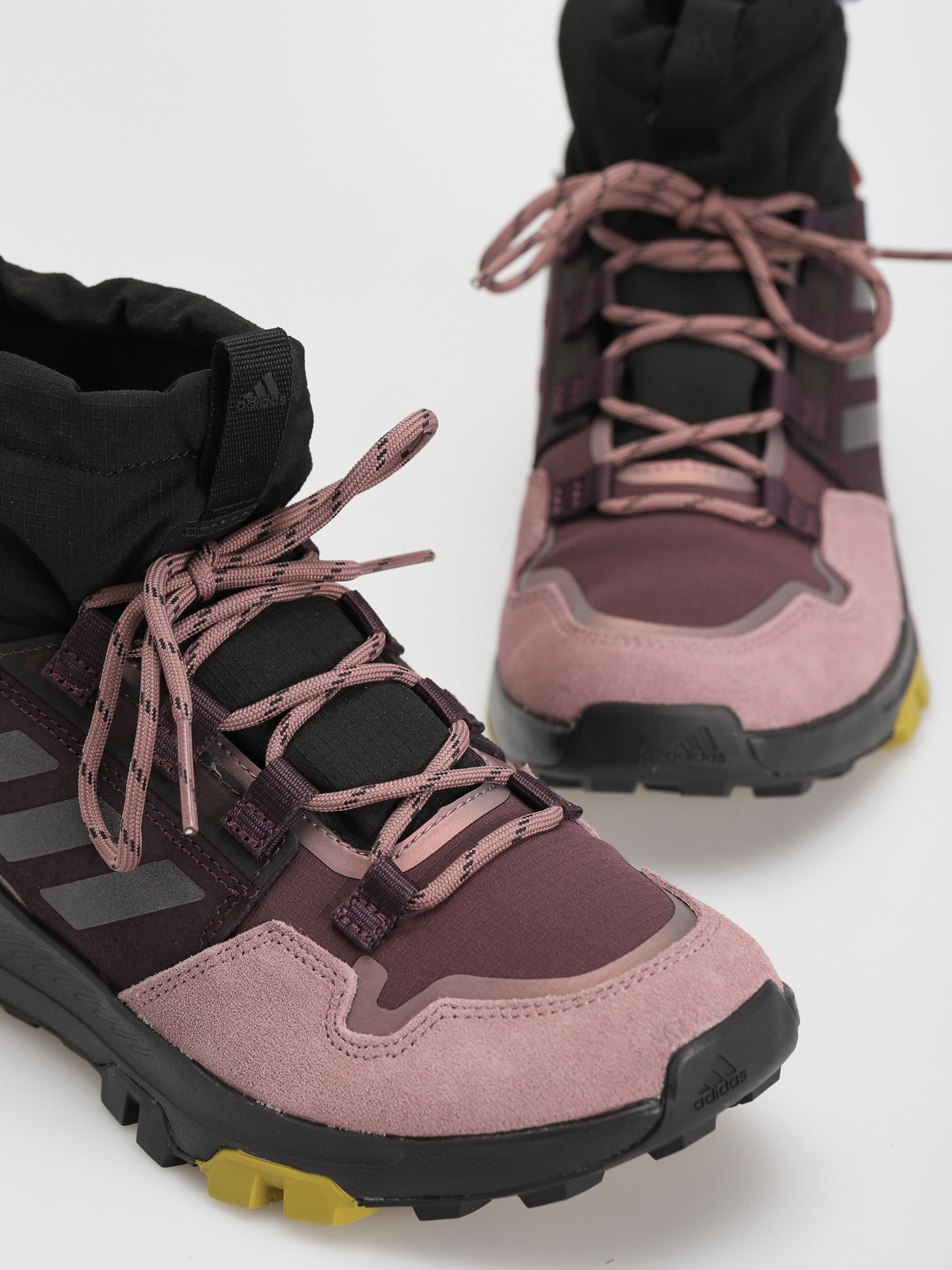 Boty adidas Originals Terrex Hikster Mid Cold Rdy Wmn (shamar/cblack/wonoxi)