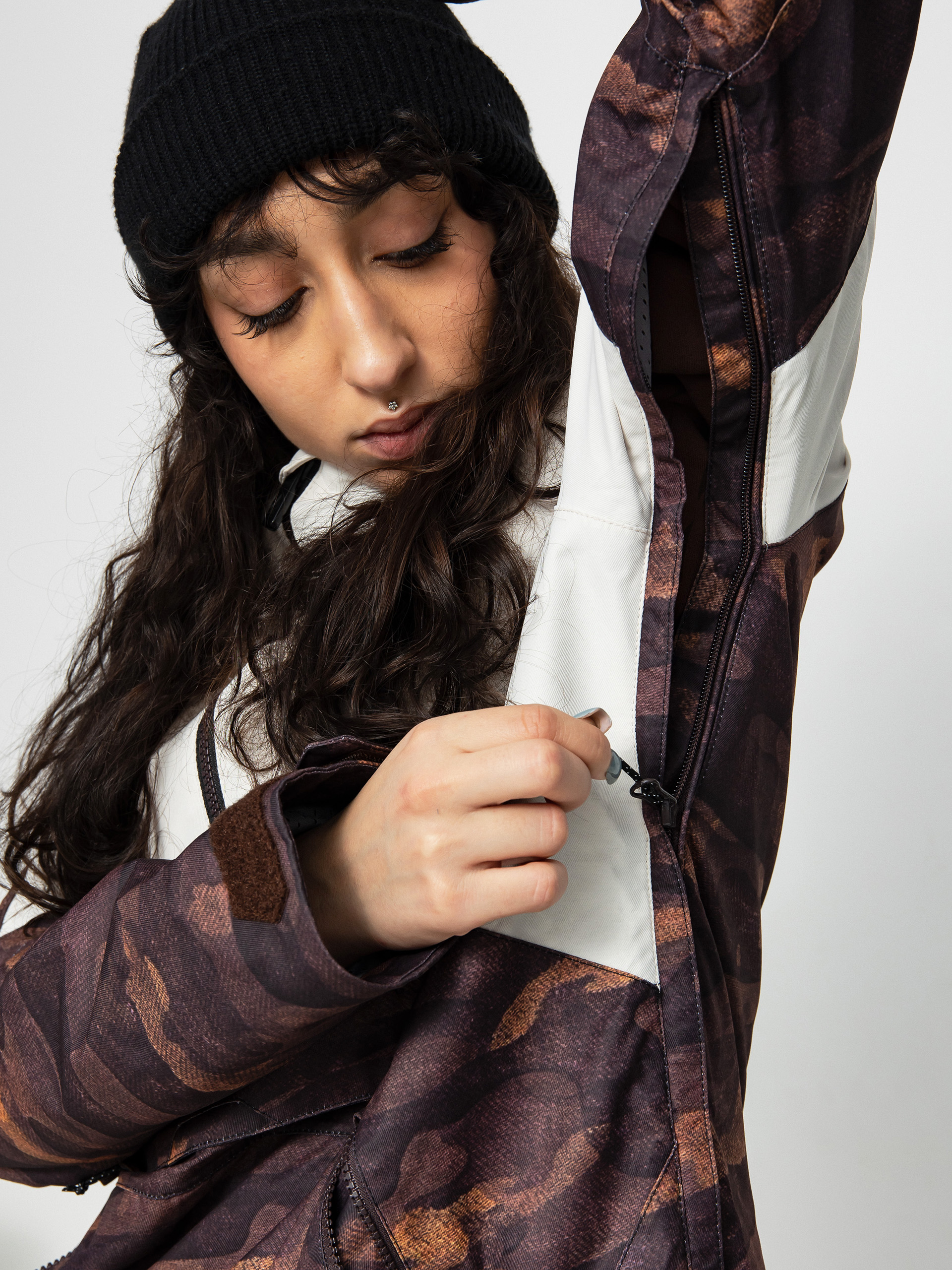 Dámská Snowboardová bunda Volcom Mirror Pullover (dusk camo)