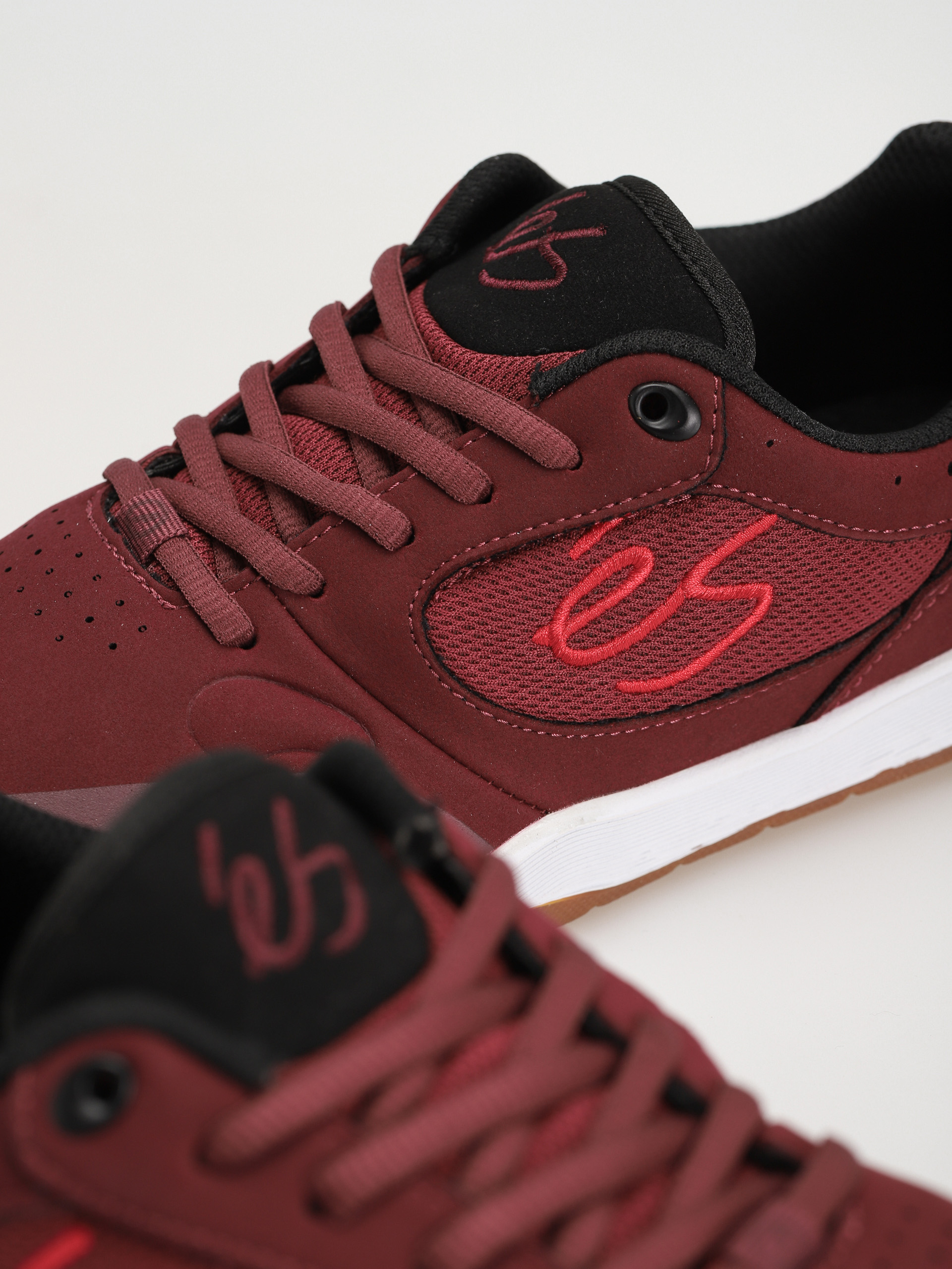 Boty eS Swift 1.5 (maroon/black/white)