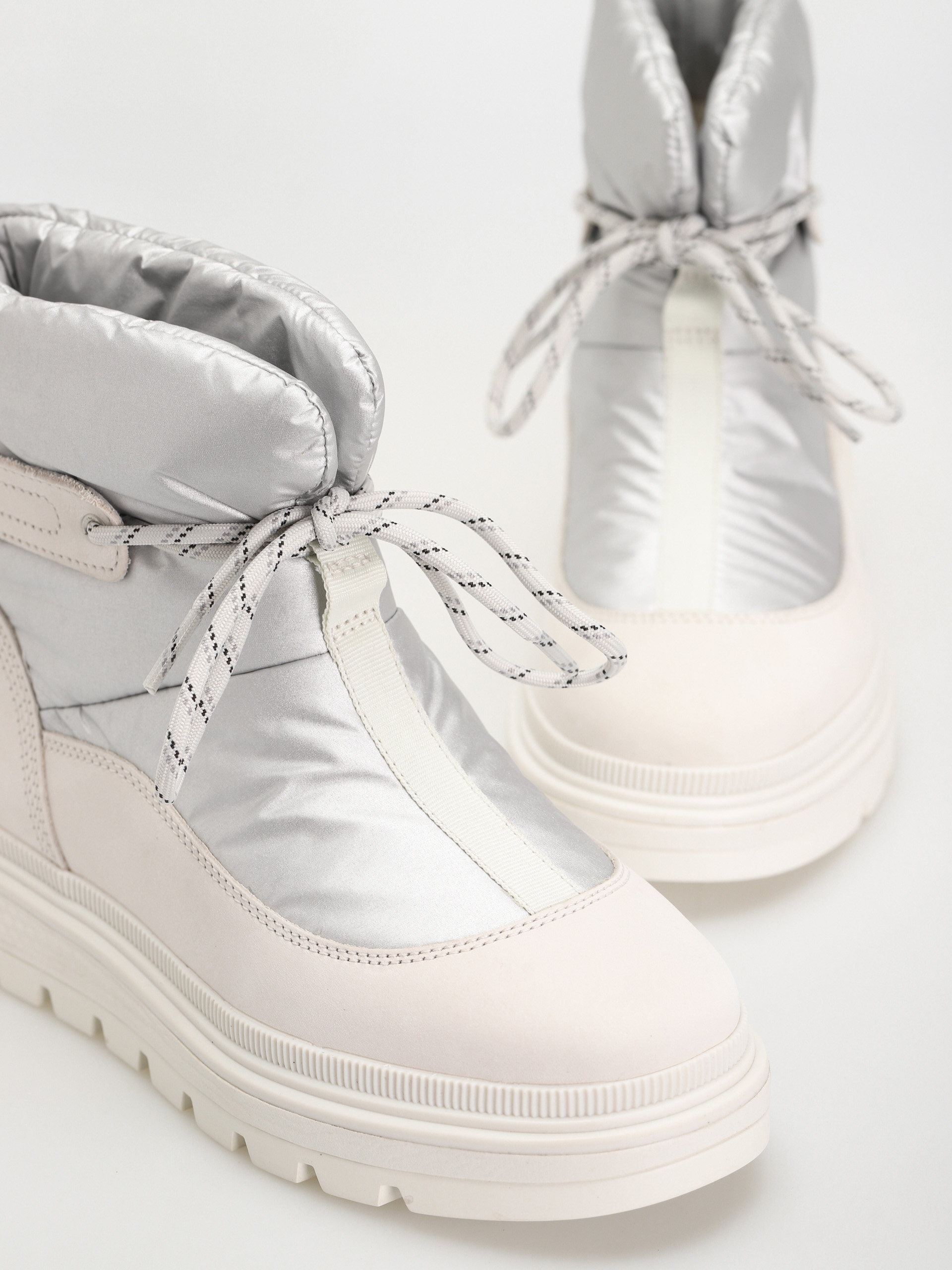 Boty Timberland Ray City Puffer Bt Wp Wmn (white nubuck)