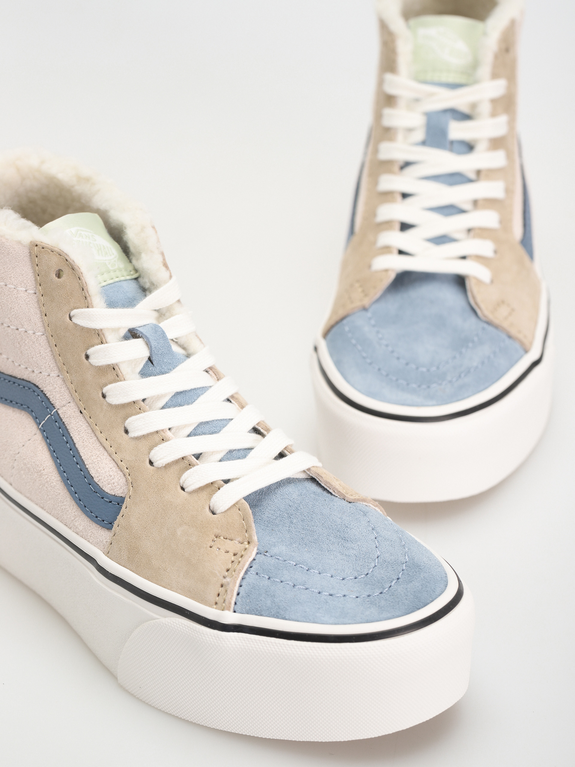 Boty Vans Sk8 Hi Tapered Stackform (pig suede/sherpa multi color)