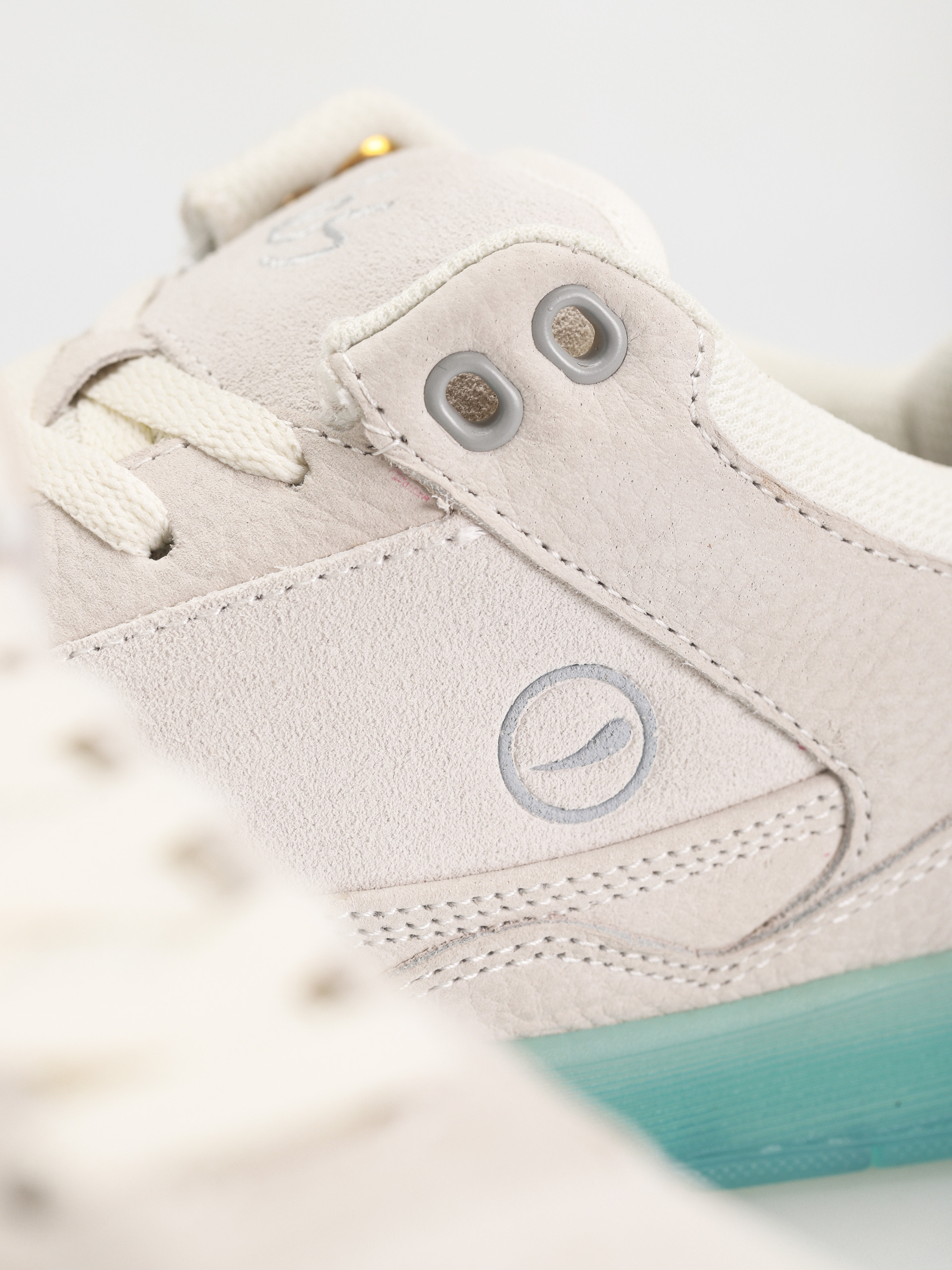 Boty eS Stylus Mid (warm grey)