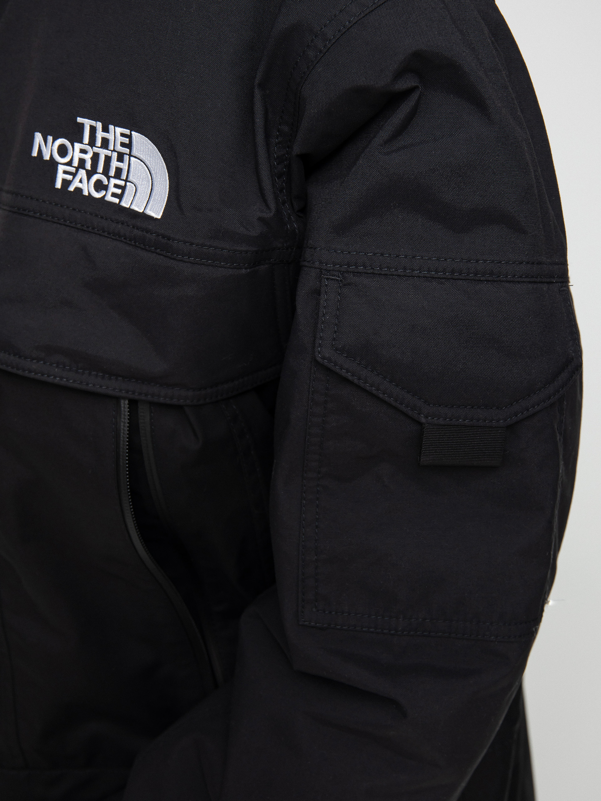 Bunda The North Face McMurdo 2 (tnf black/tnf white)