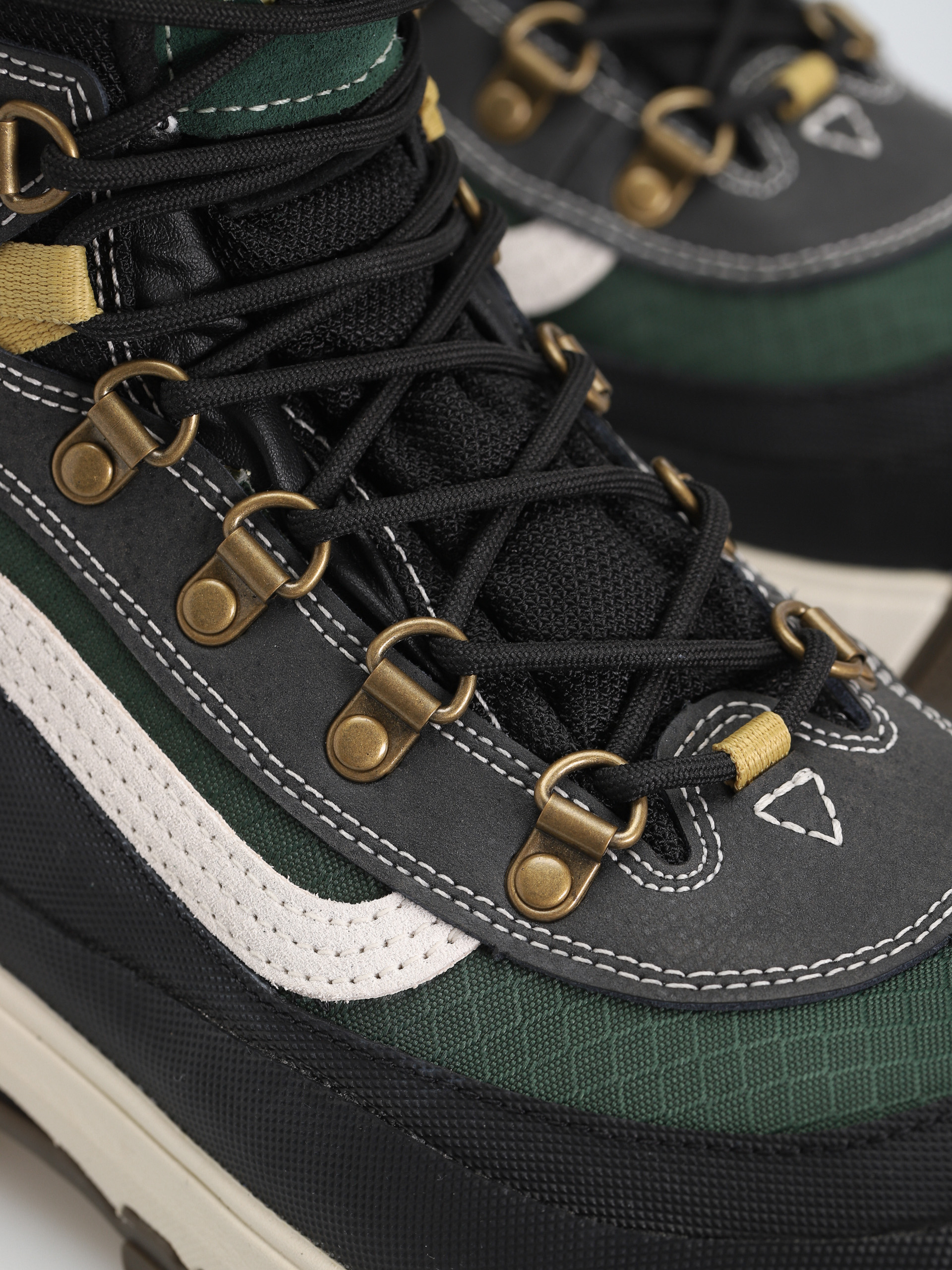 Boty Vans Snow Kicker Gore Tex MTE 3 (arthur longo green/black)