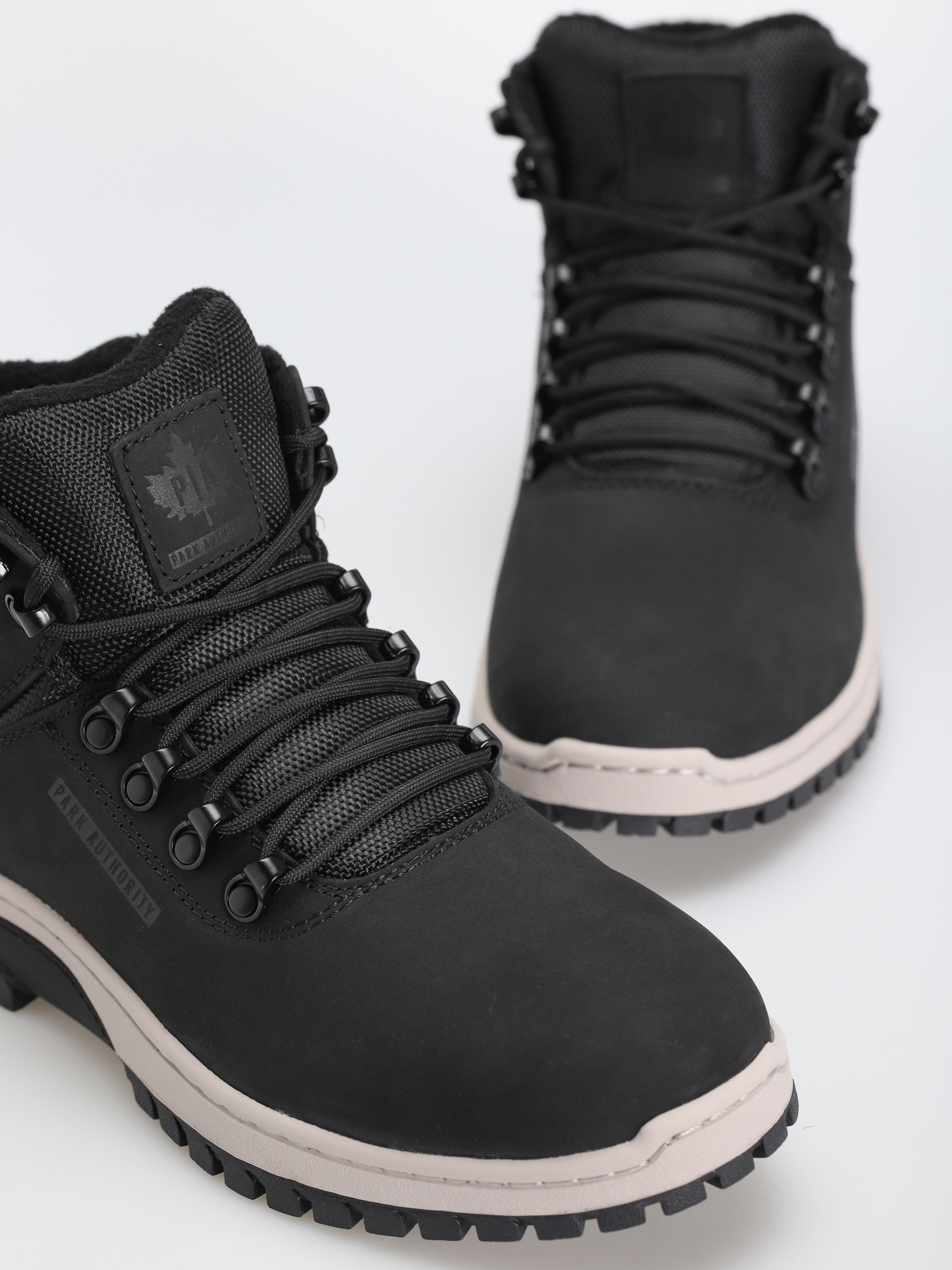 Boty K1x Territory Superior (black/off white)