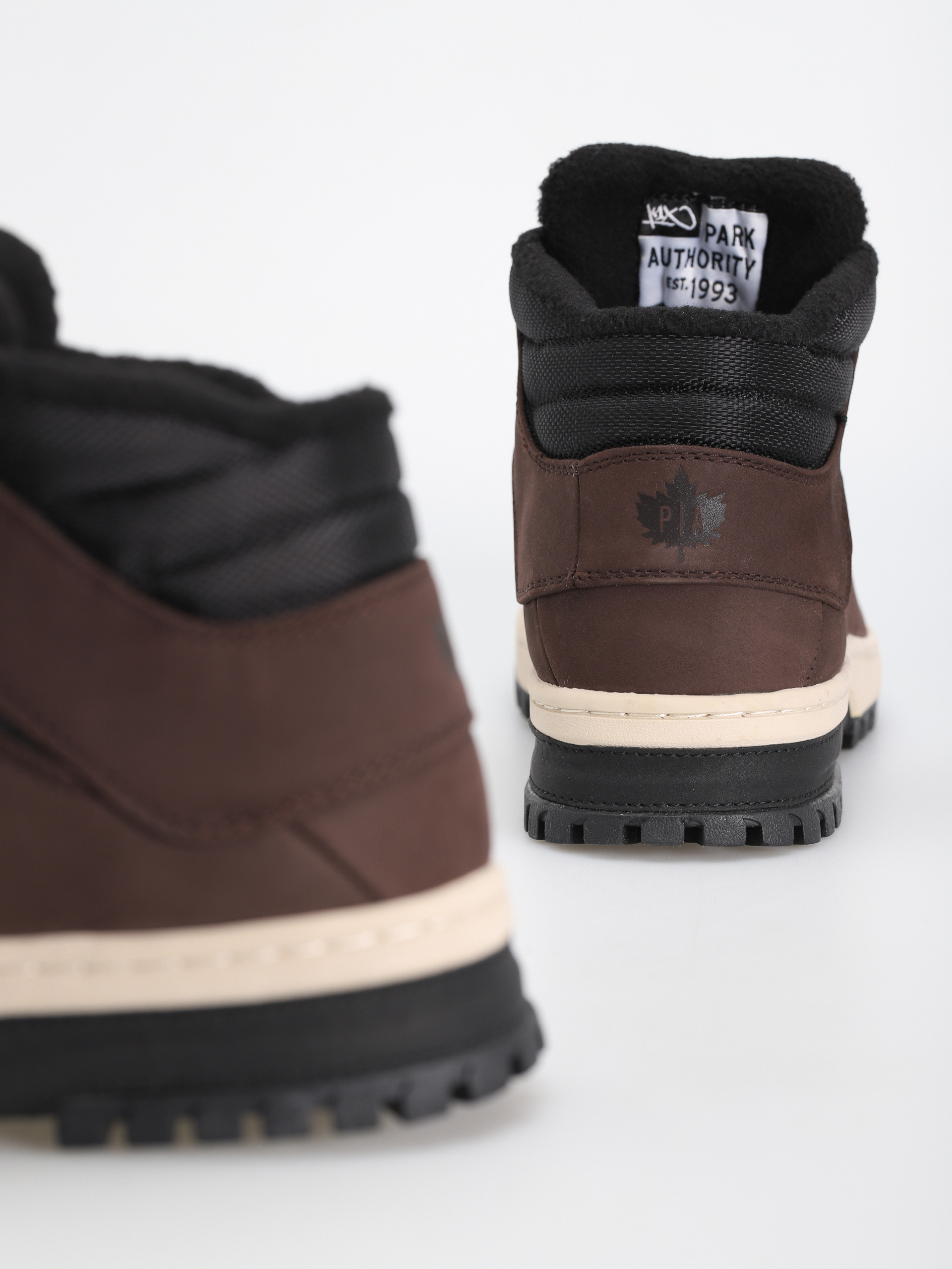 Boty K1x Territory Superior (coffee/black)