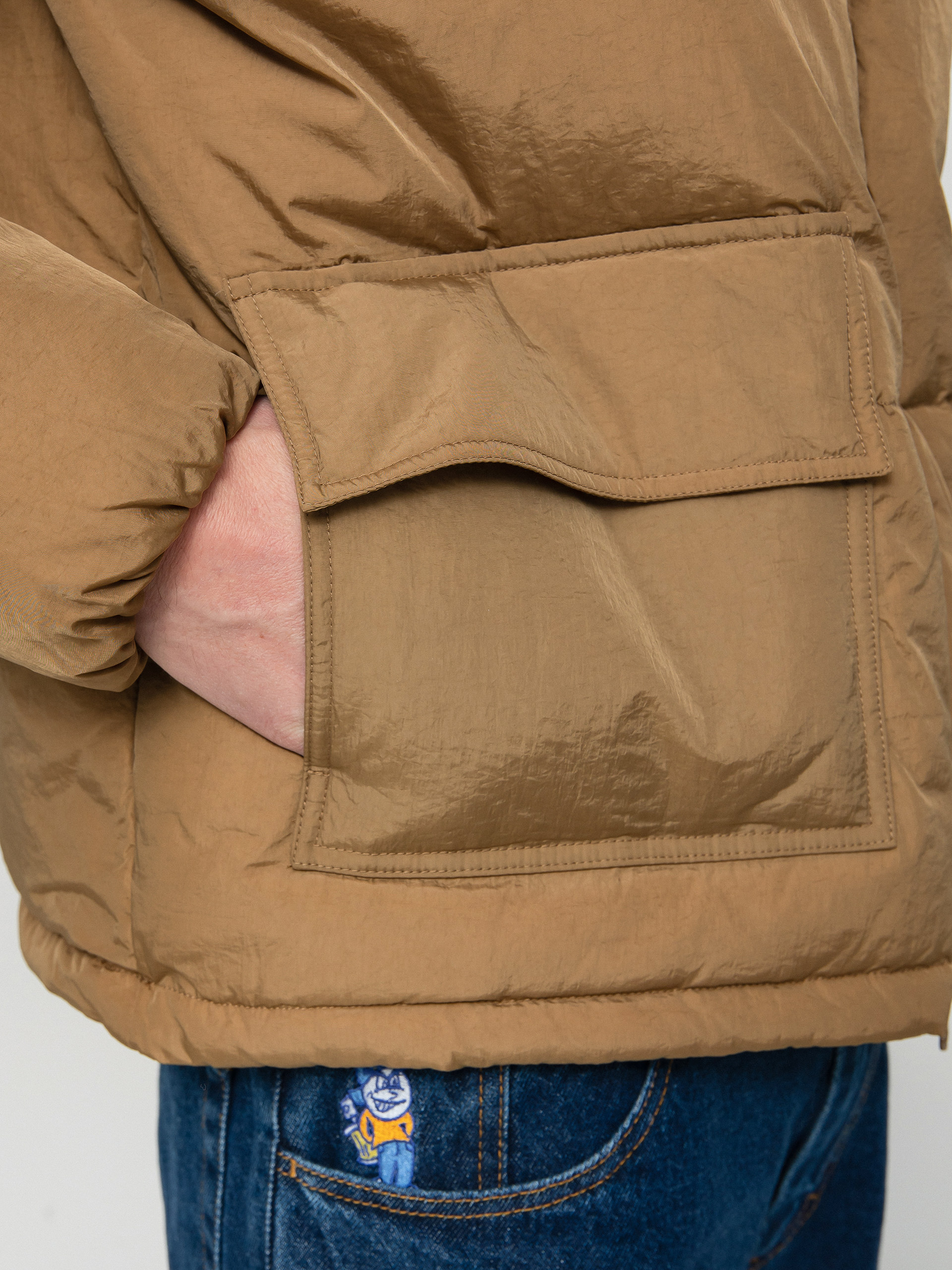 Bunda Polar Skate Pocket Puffer (antique gold)