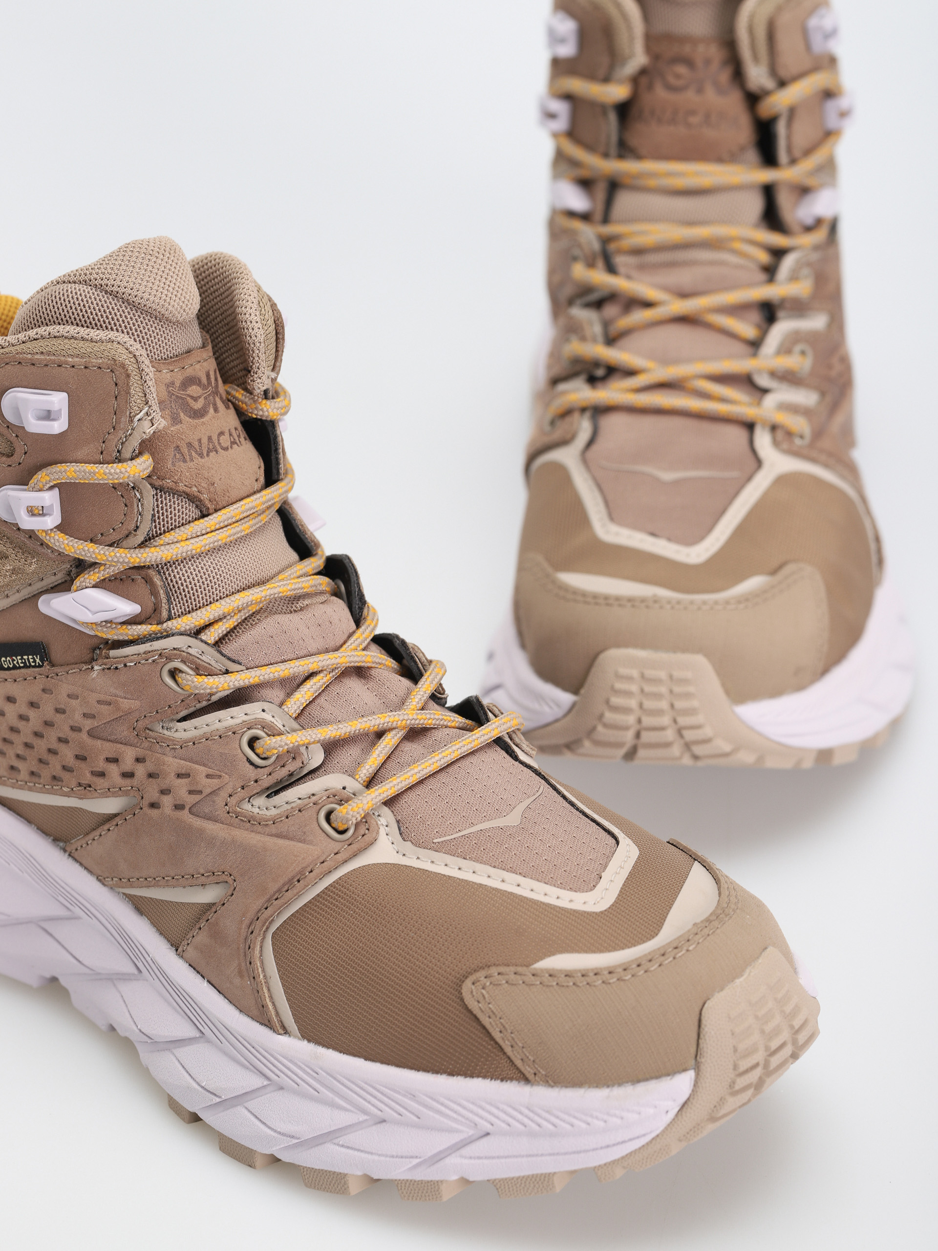 Boty Hoka One One Anacapa Mid GTX Wmn (dune/lilac marble)