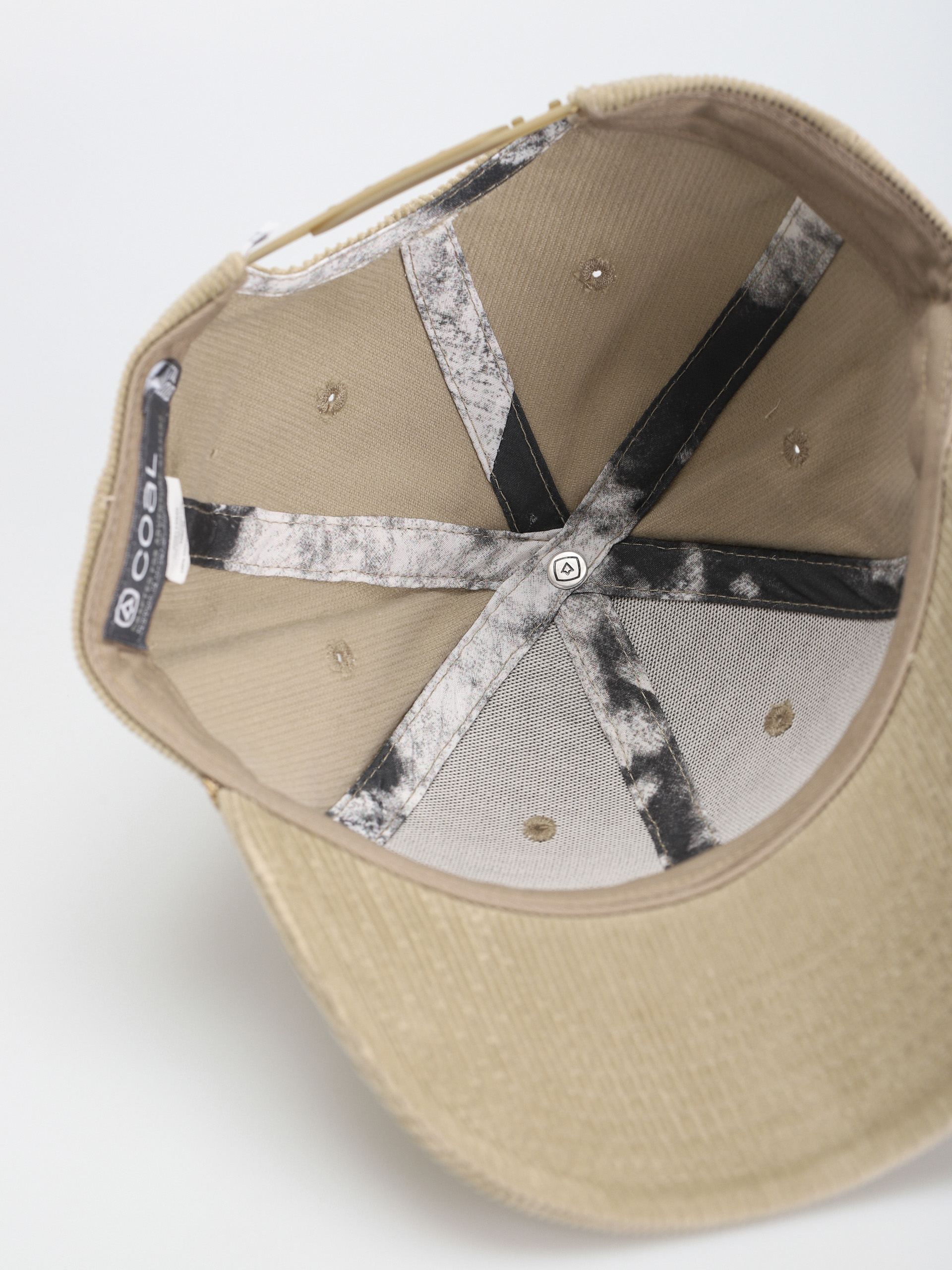 Kšiltovka  Coal The Wilderness Low (light khaki orca)