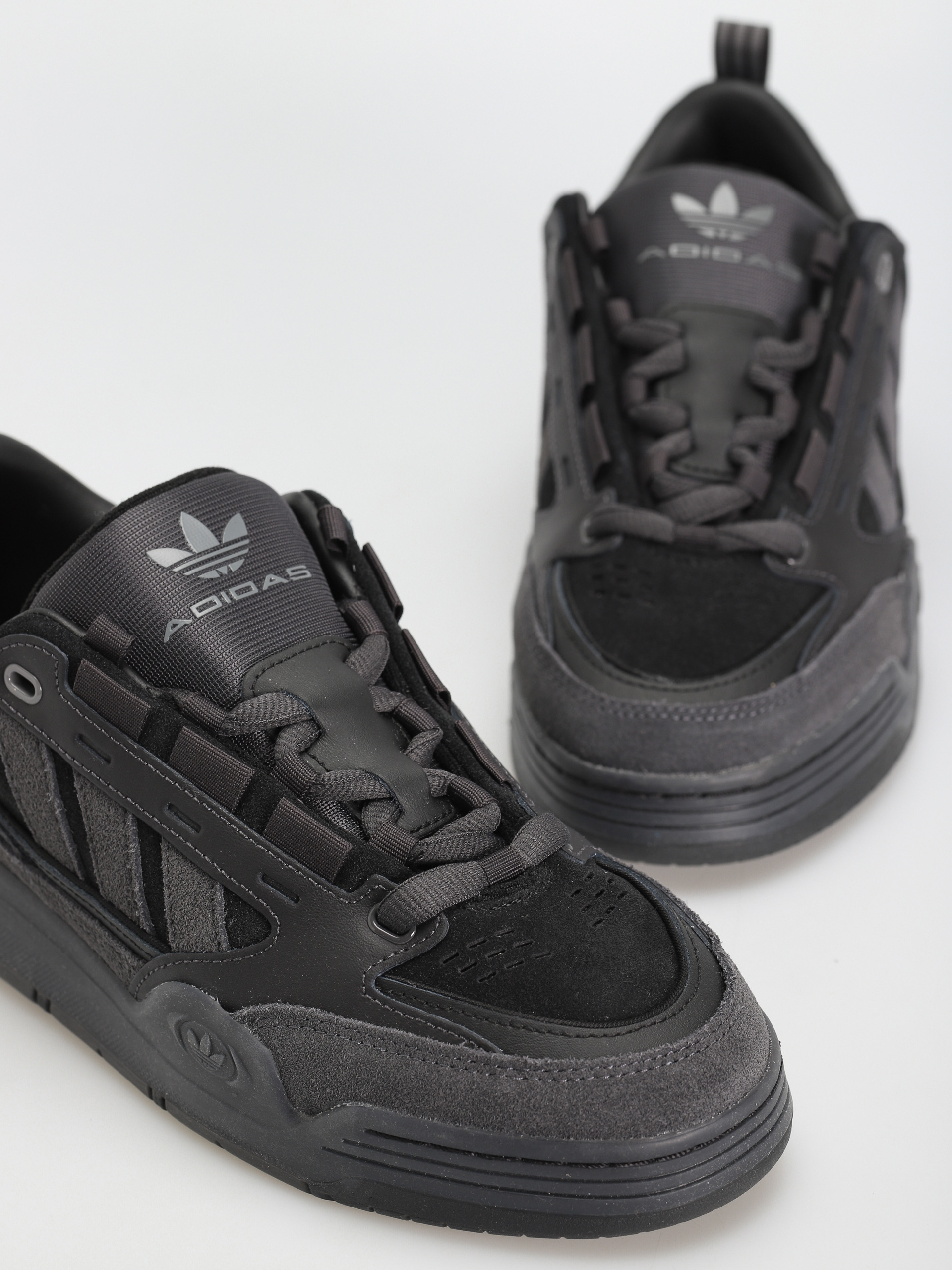 Boty adidas Originals Adi2000 (cblack/utiblk/utiblk)