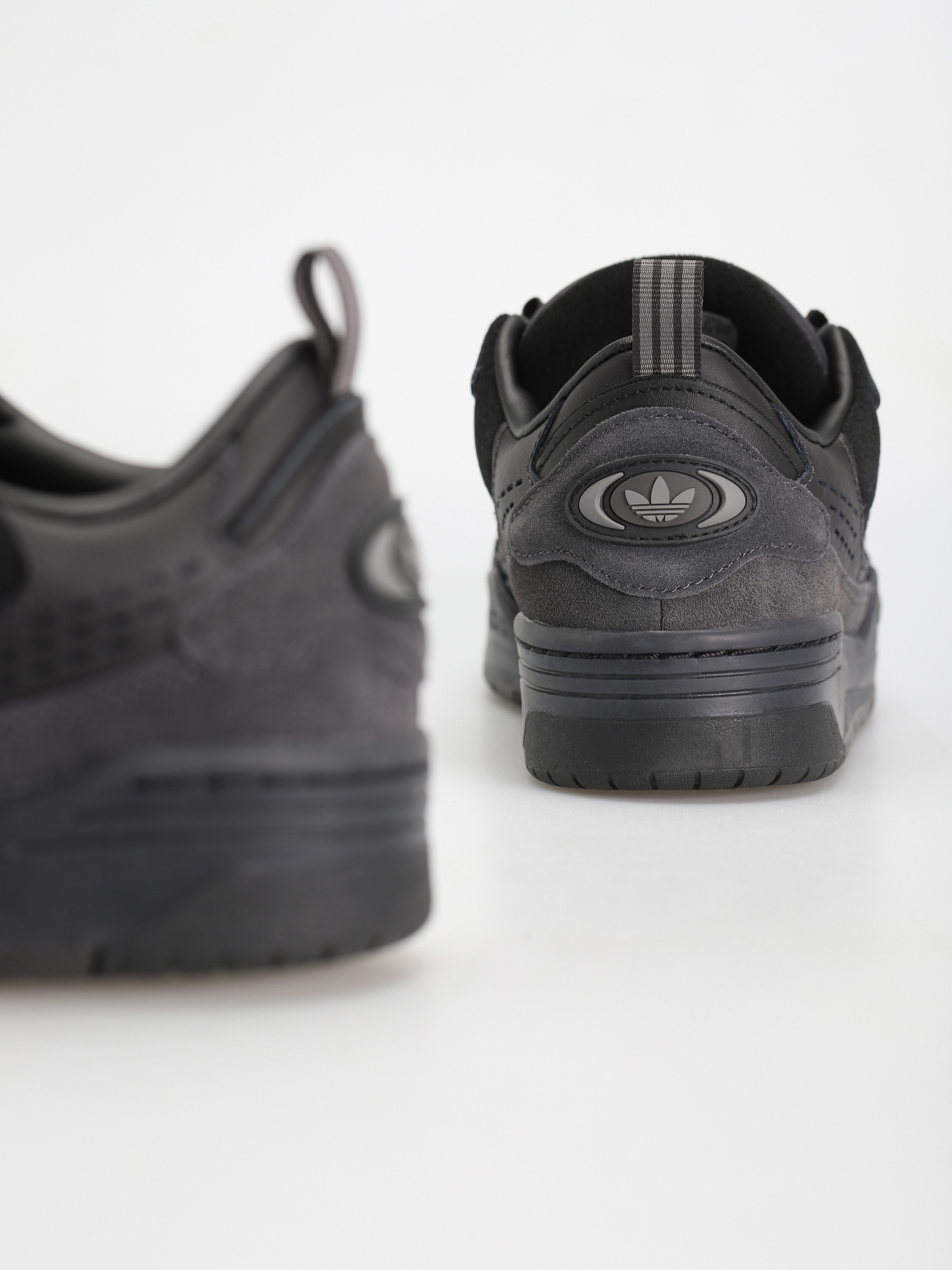 Boty adidas Originals Adi2000 (cblack/utiblk/utiblk)