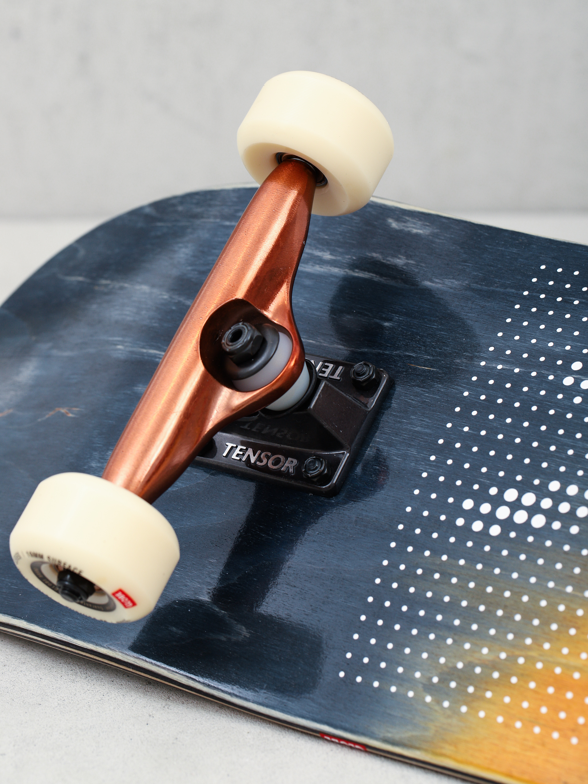 Skateboard Globe G2 Dot Gain (peace)