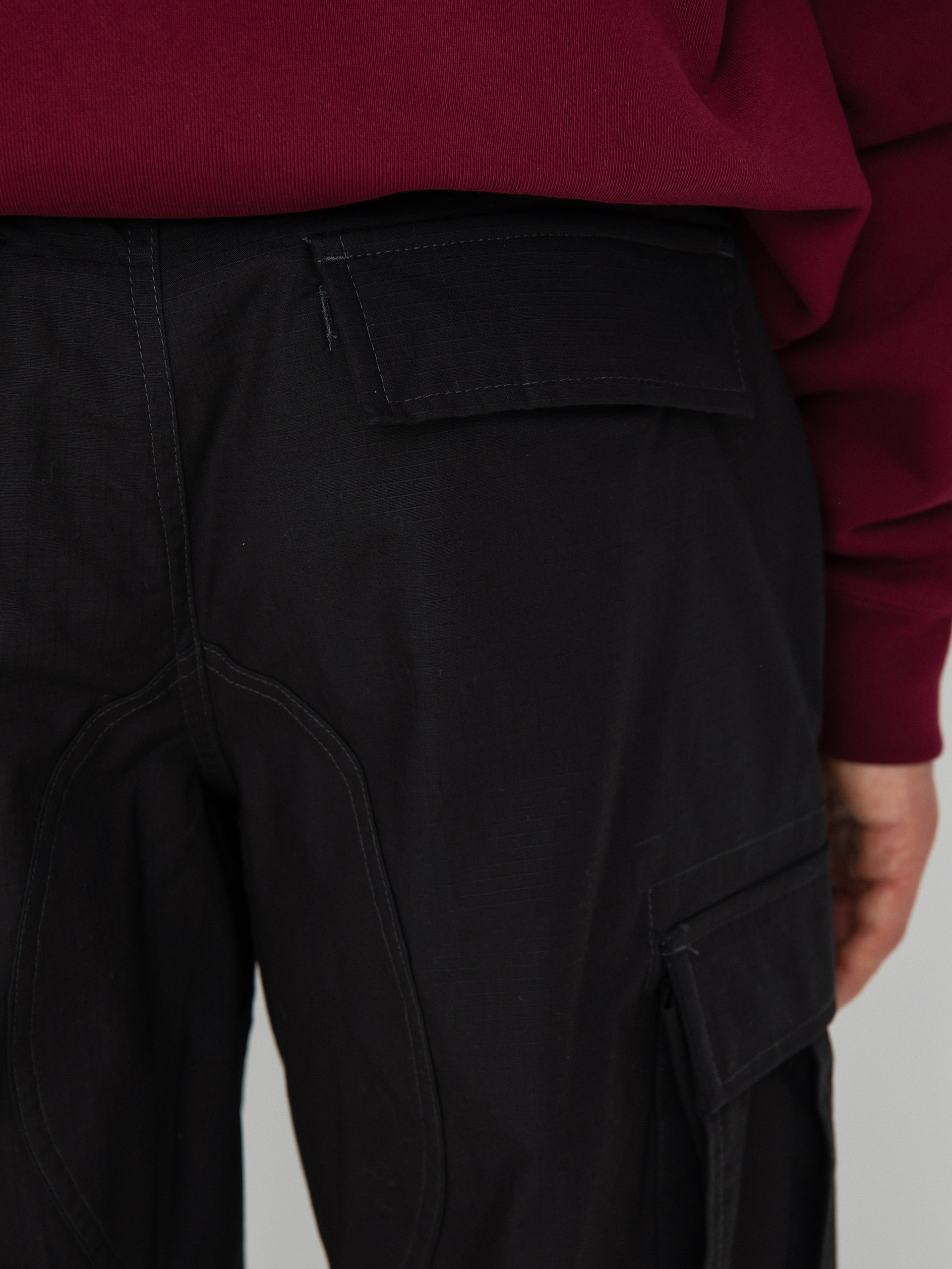 Kalhoty Nike SB Kearny Cargo (black/black/anthracite/white)