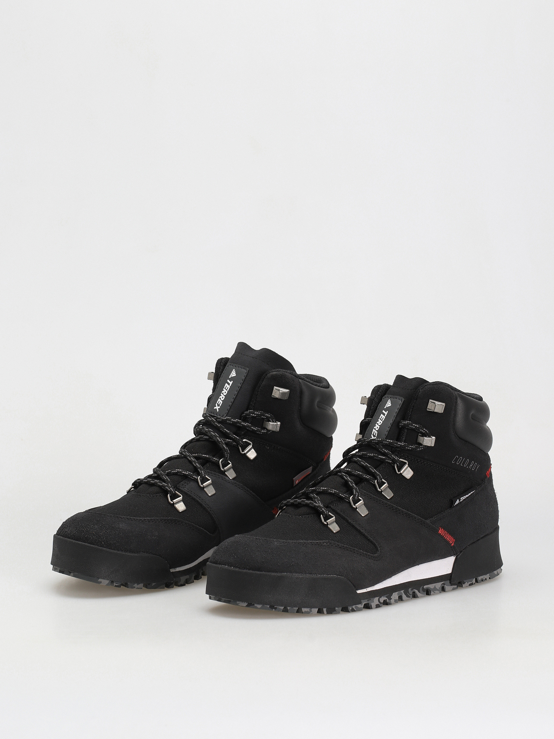 Boty adidas Terrex Snowpitch C.RDY (cblack/cblack/scarle)