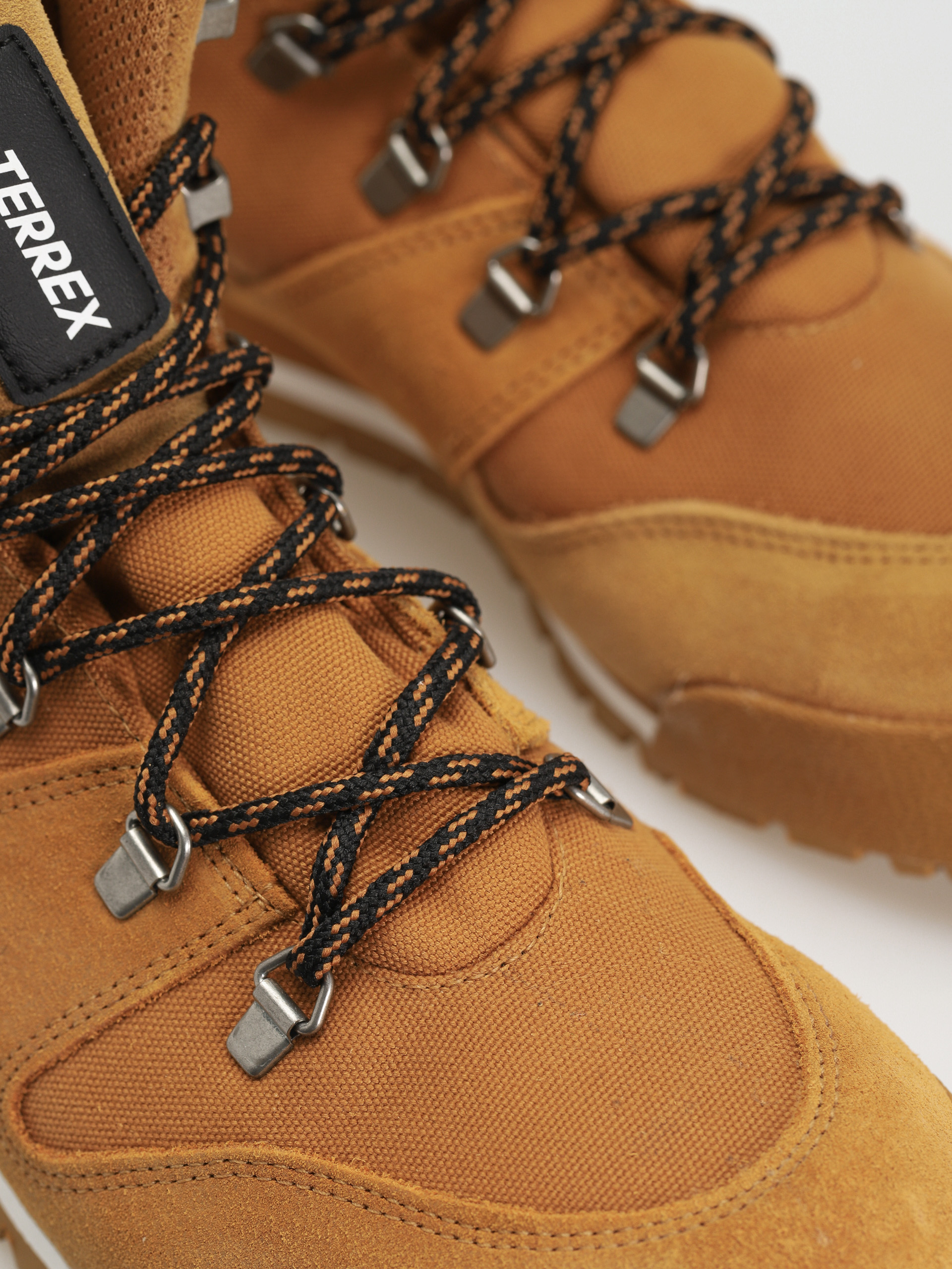 Boty adidas Terrex Snowpitch C.Rdy (mesa/mesa/cblack)