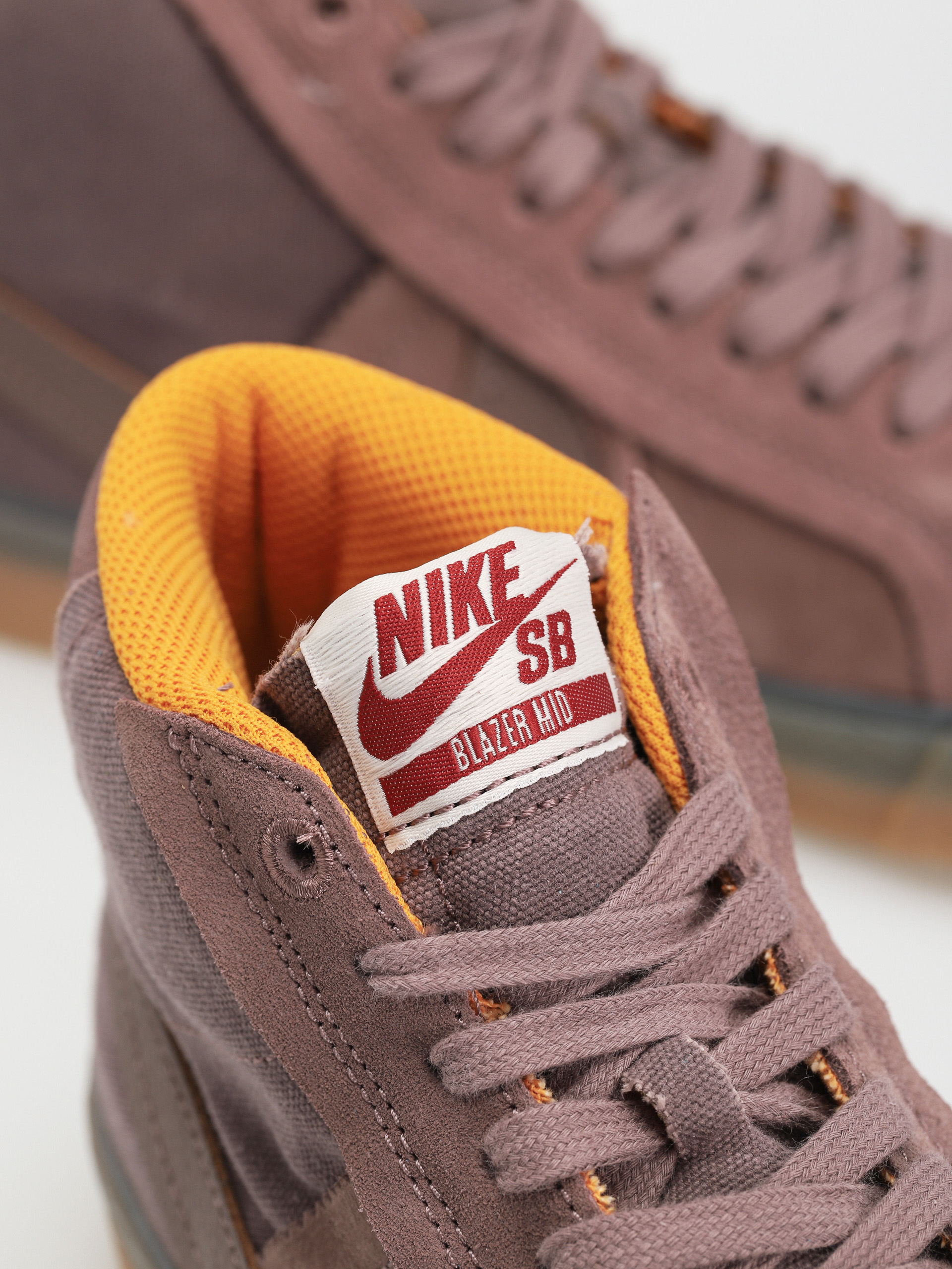 Boty Nike SB Zoom Blazer Mid Premium (plum eclipse/plum eclipse kumquat)