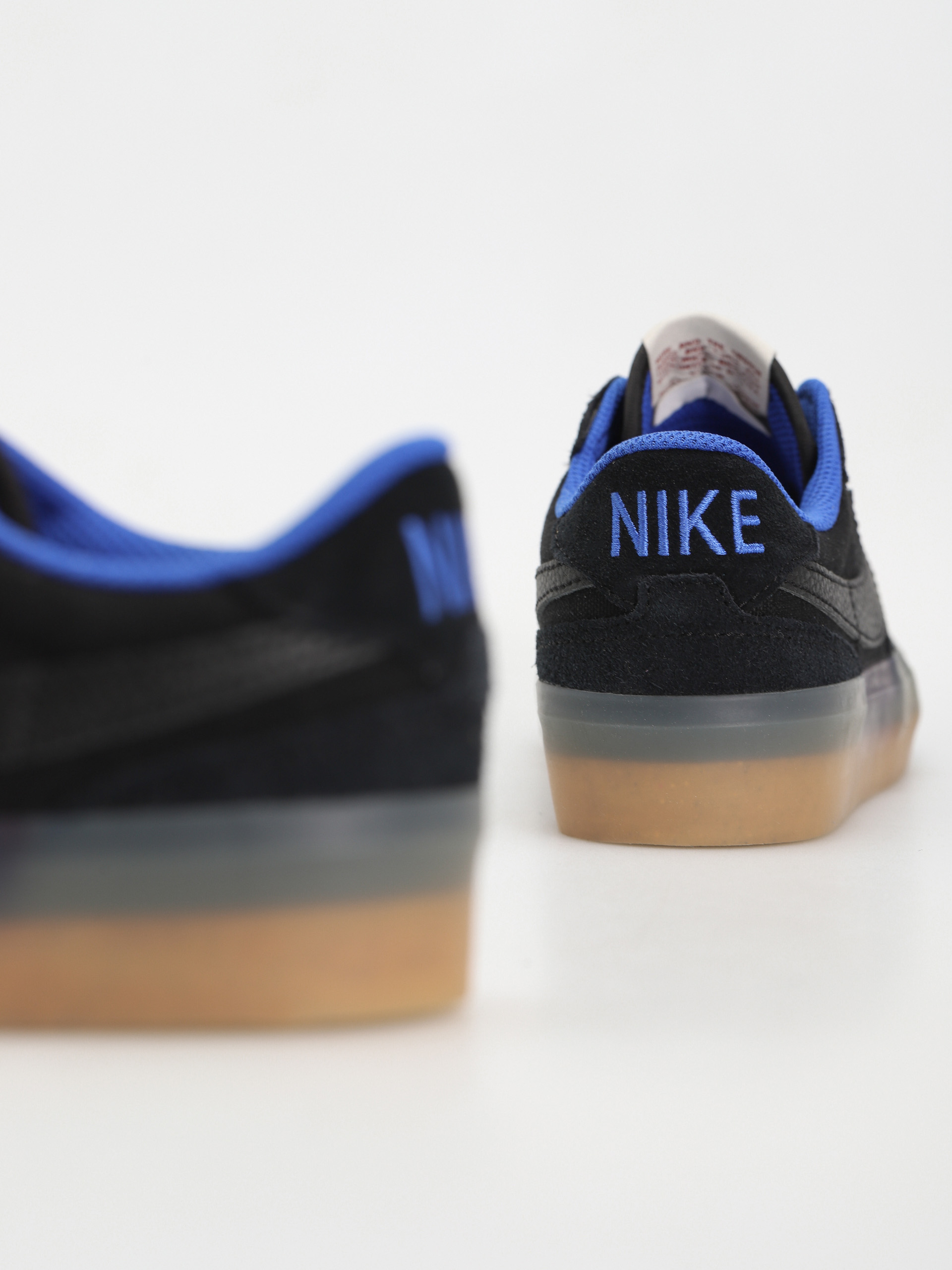 Boty Nike SB Pogo Premium (black/black hyper royal gum light brown)