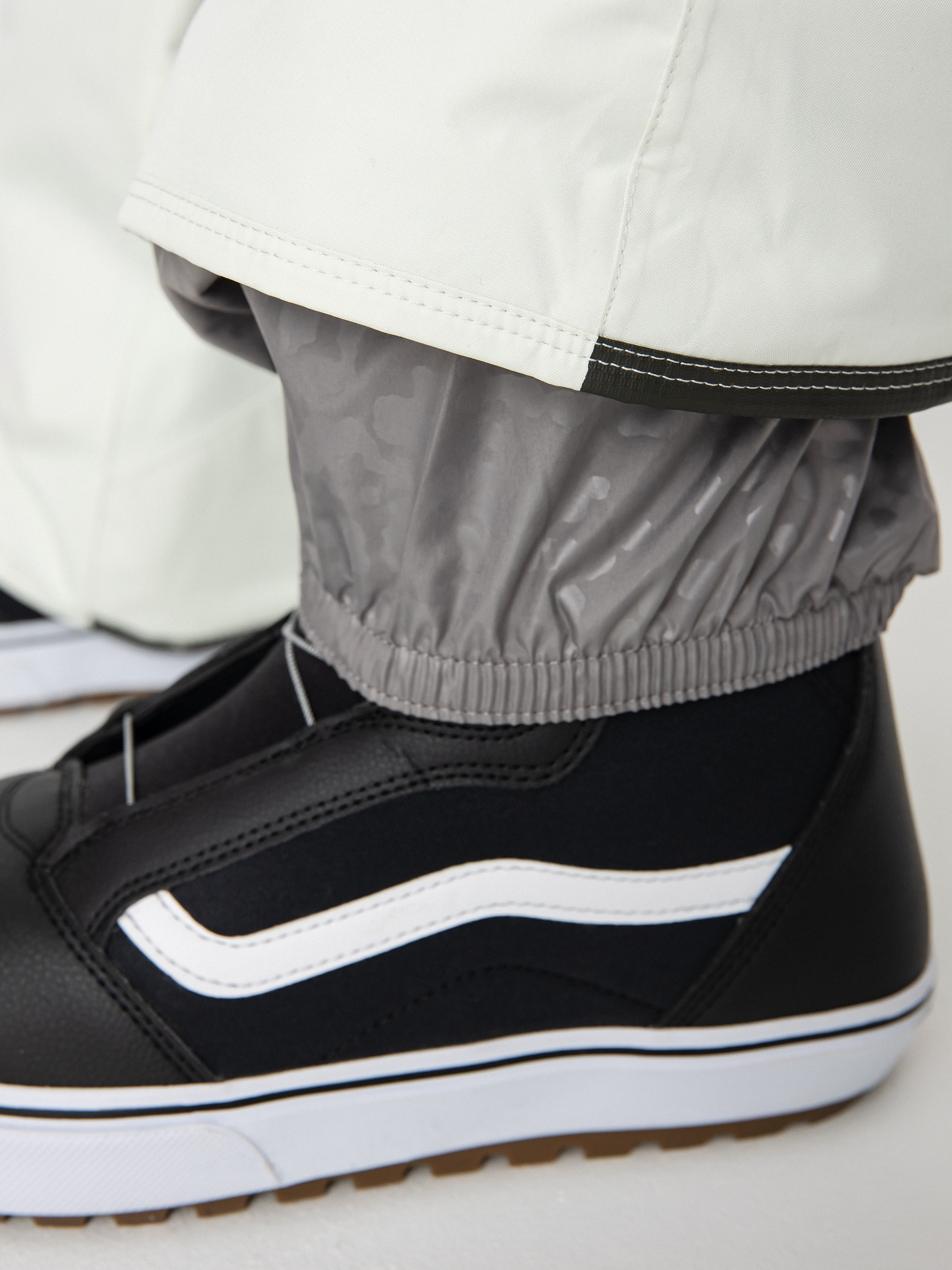 Dámské Snowboardové kalhoty  Volcom Knox Ins Gore Tex (ice green)