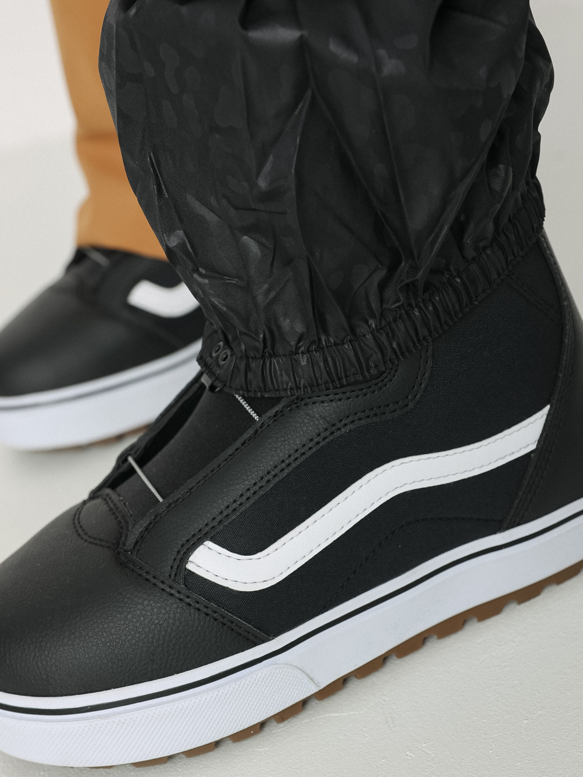 Dámské Snowboardové kalhoty  Volcom Bridger Ins (caramel)