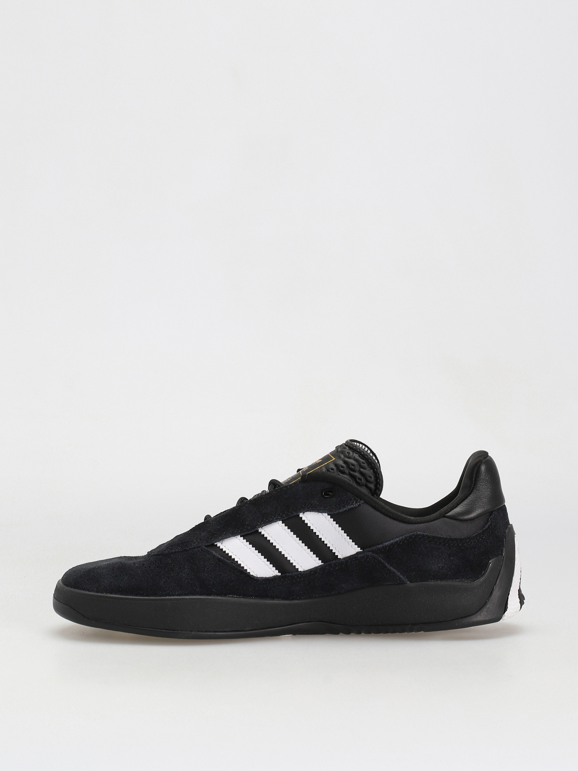 Boty adidas Puig (cblack/ftwwht/goldmt)