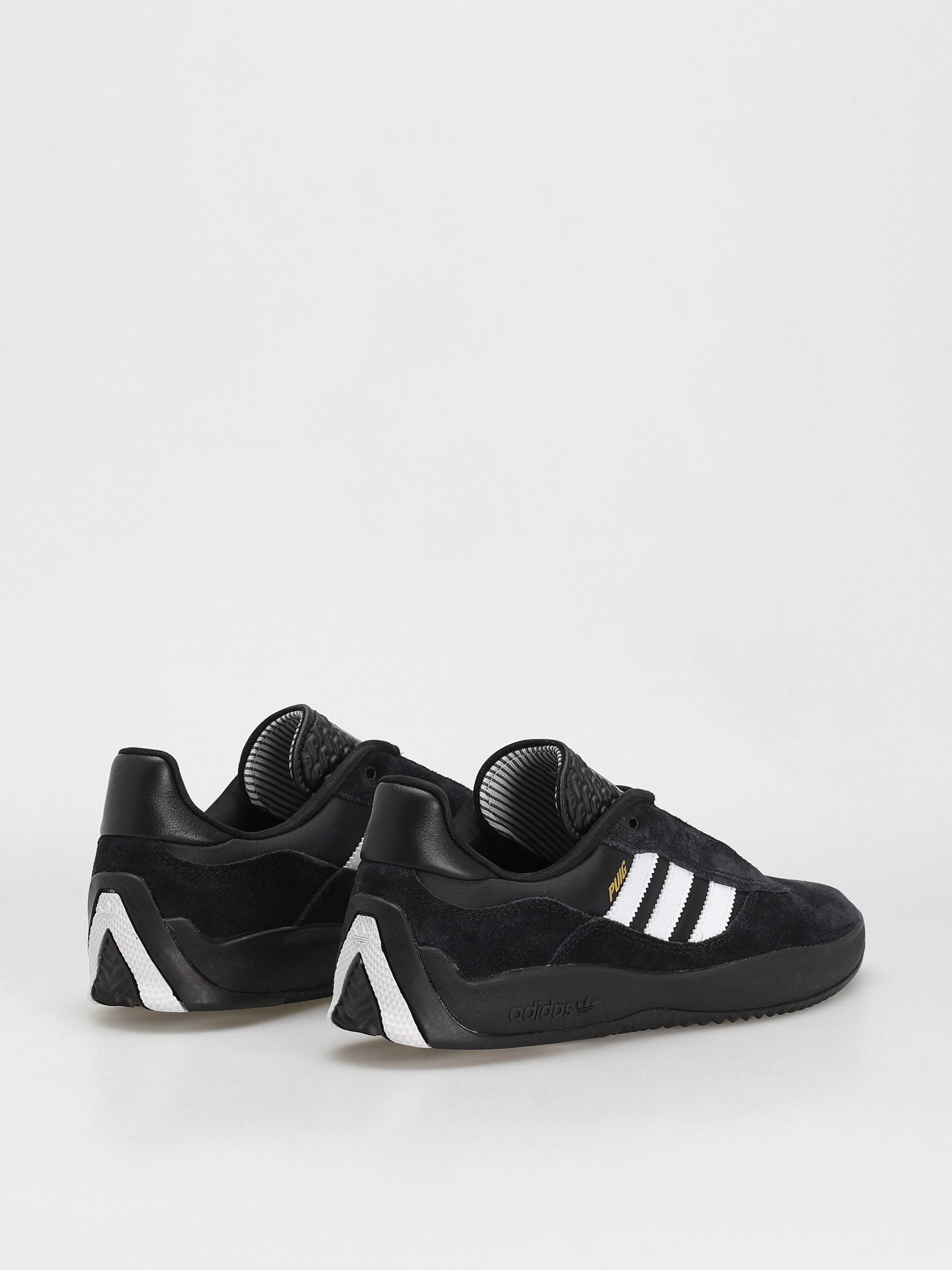 Boty adidas Puig (cblack/ftwwht/goldmt)